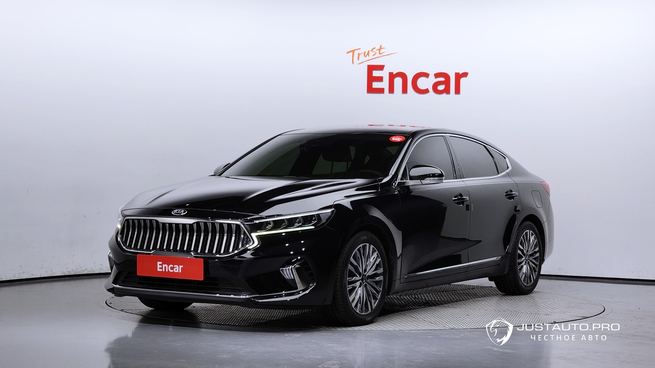 Автомобиль Kia K7