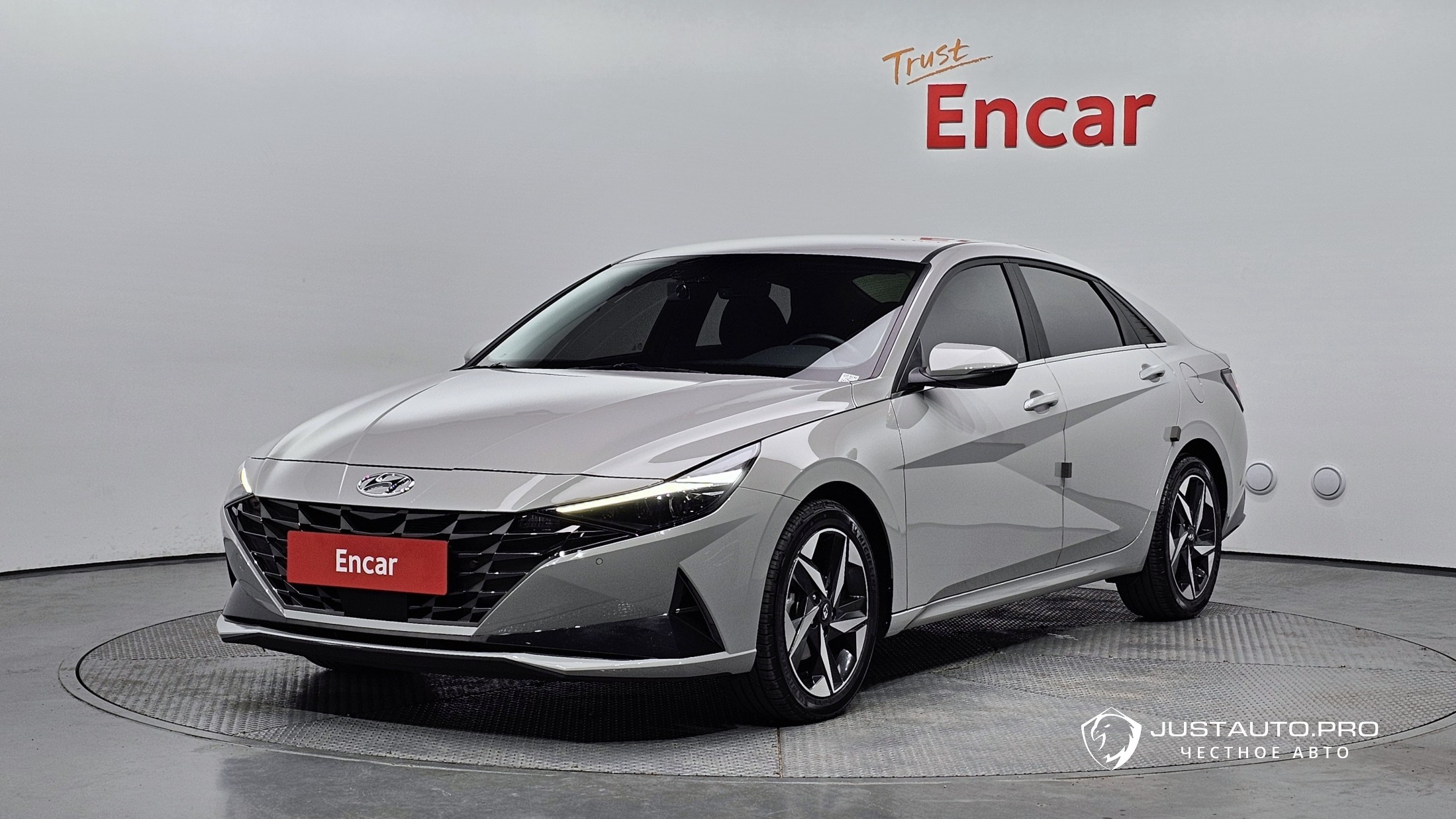 Автомобиль Hyundai AVANTE