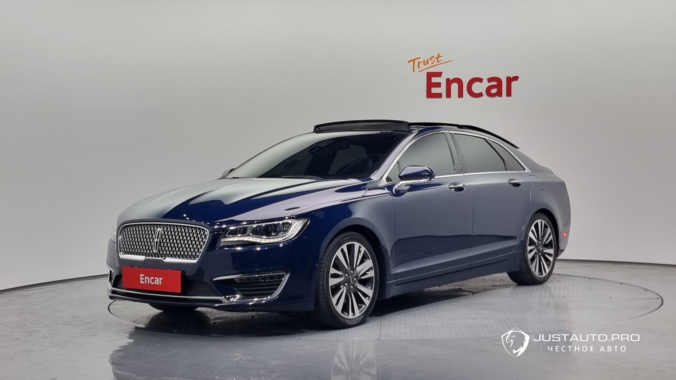 Автомобиль Lincoln MKZ