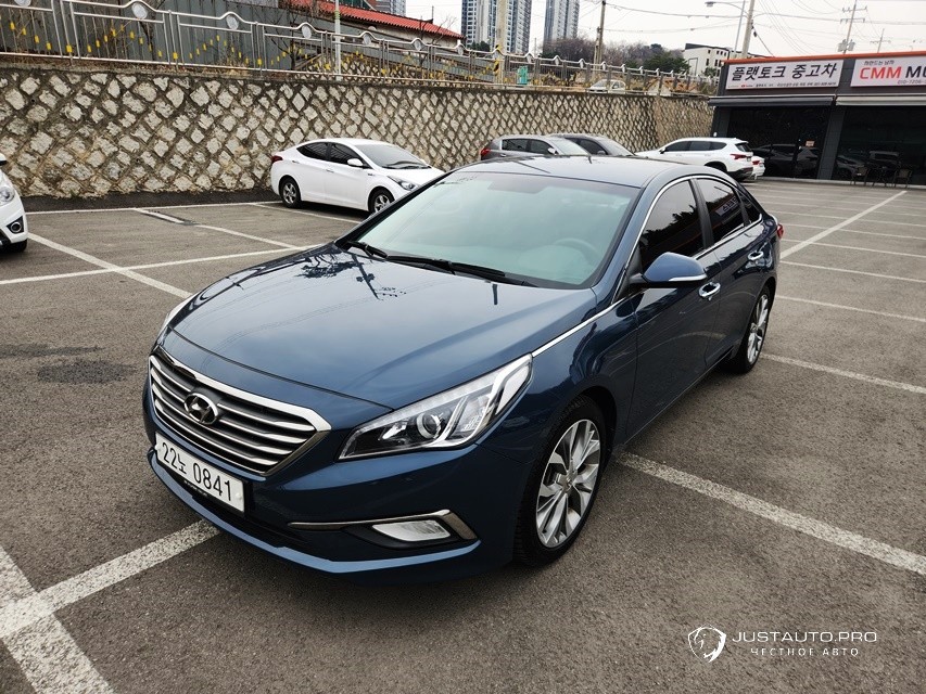 Автомобиль Hyundai Sonata