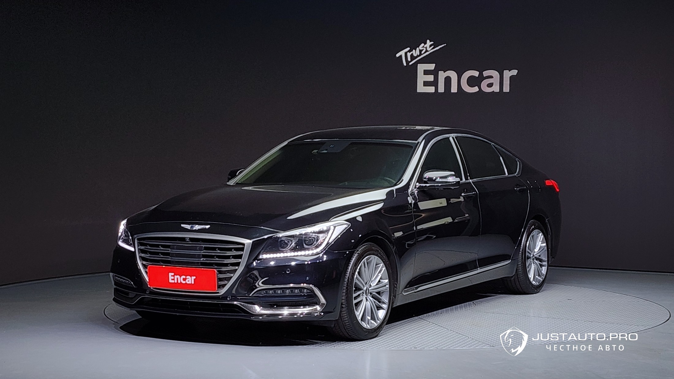 Автомобиль Genesis G80