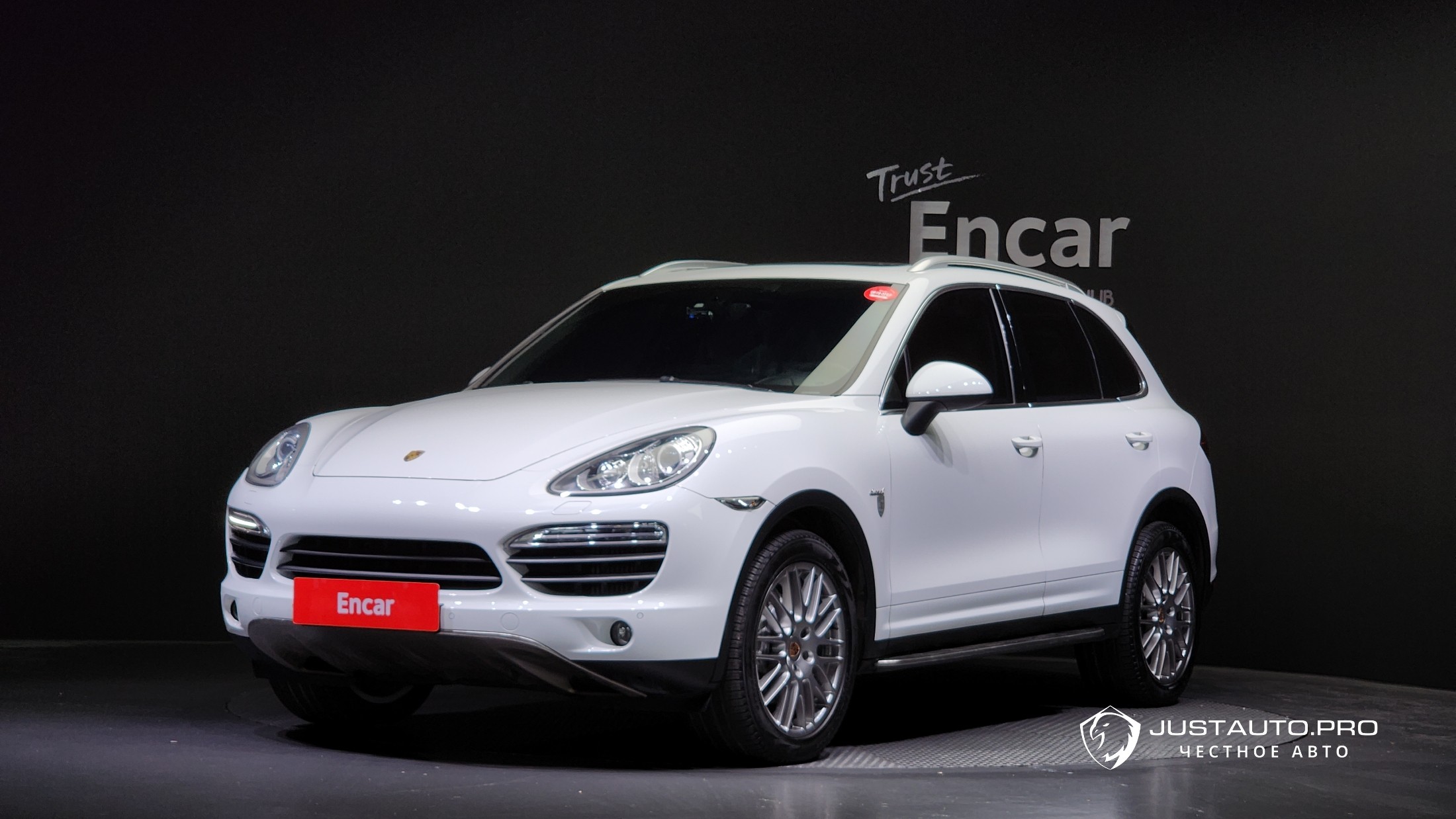 Автомобиль Porsche Cayenne