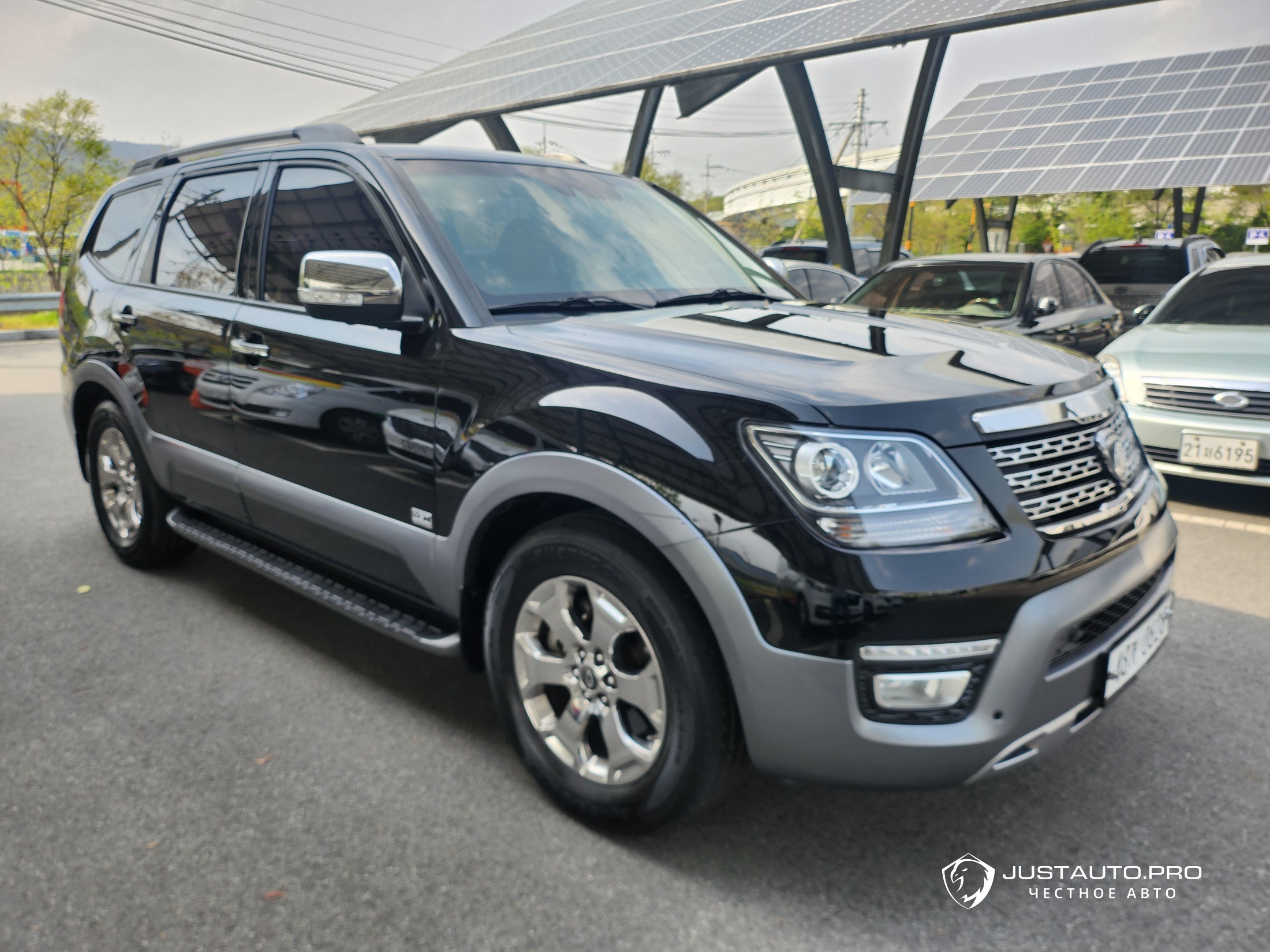 Автомобиль Kia Mohave