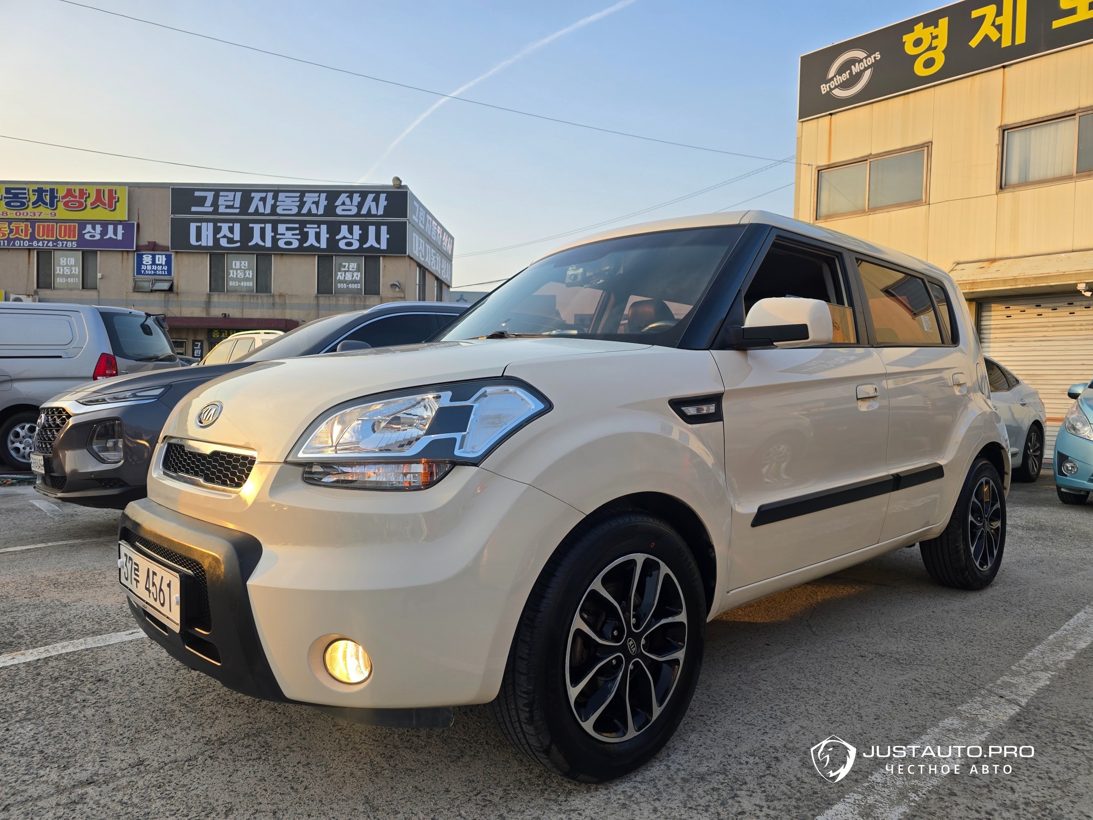 Автомобиль Kia Soul
