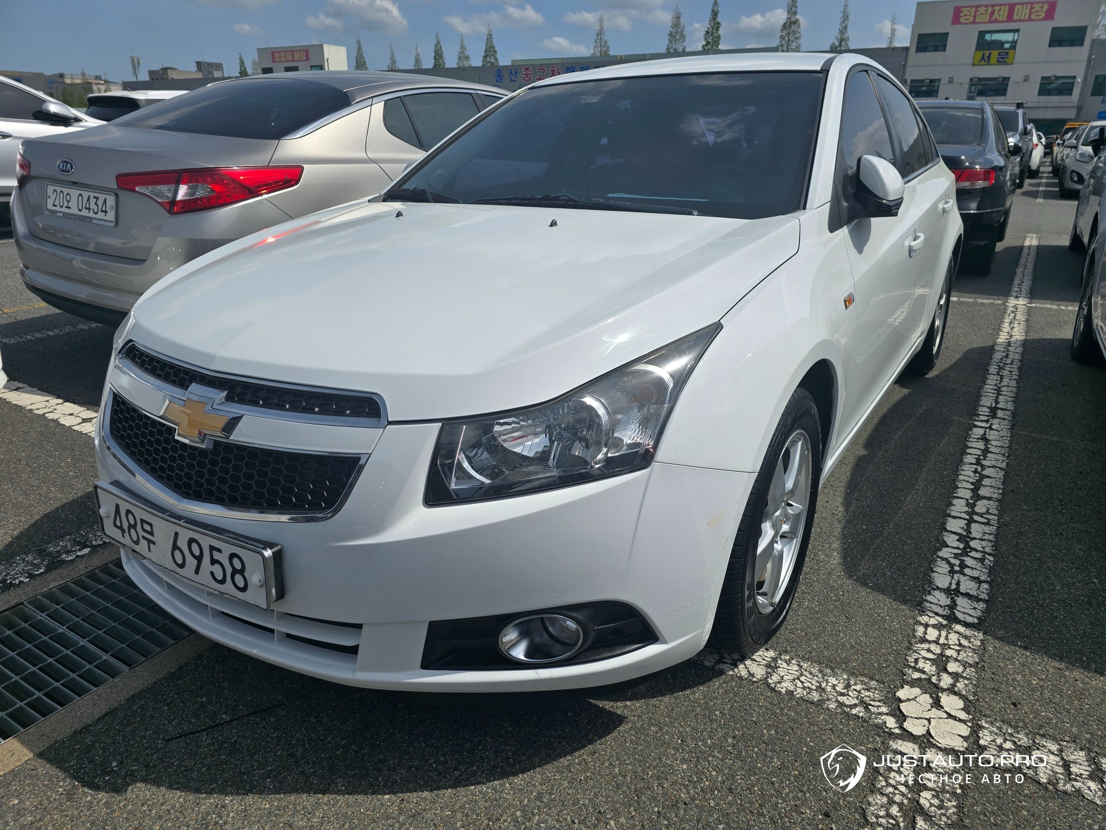 Автомобиль ChevroletGMDaewoo Lacetti