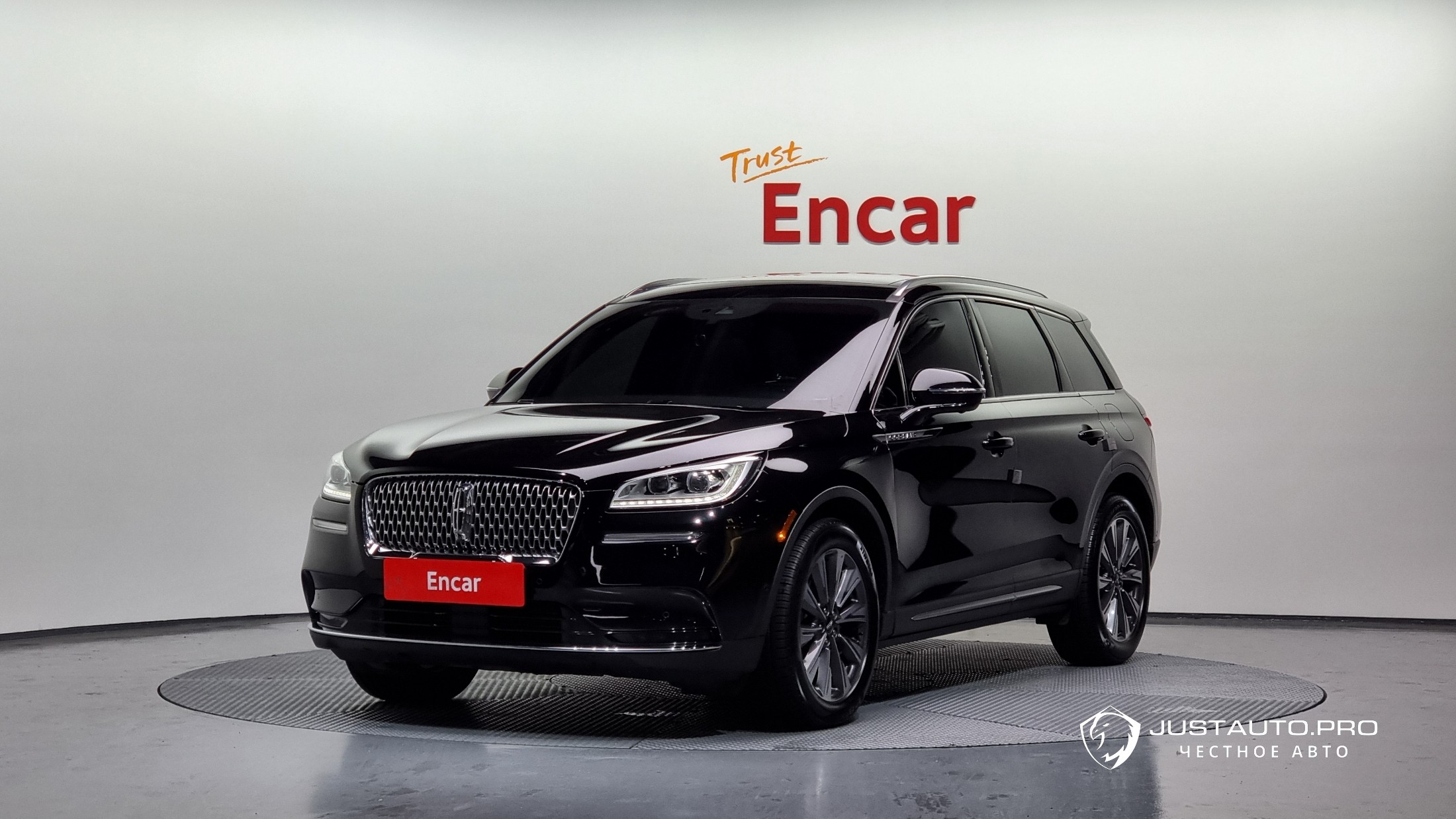 Автомобиль Lincoln Corsair
