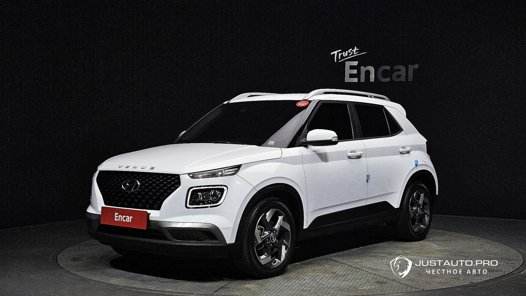 Автомобиль Hyundai Venue