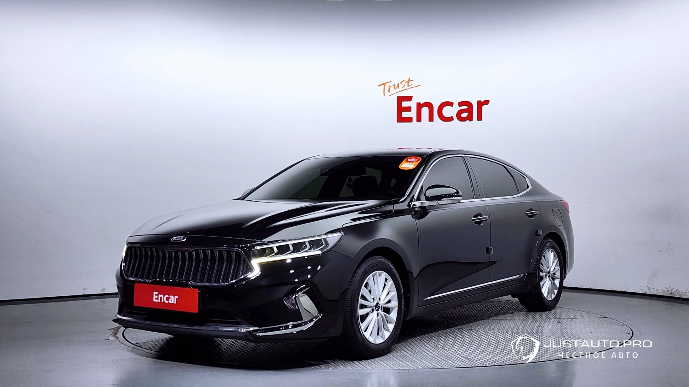 Автомобиль Kia K7