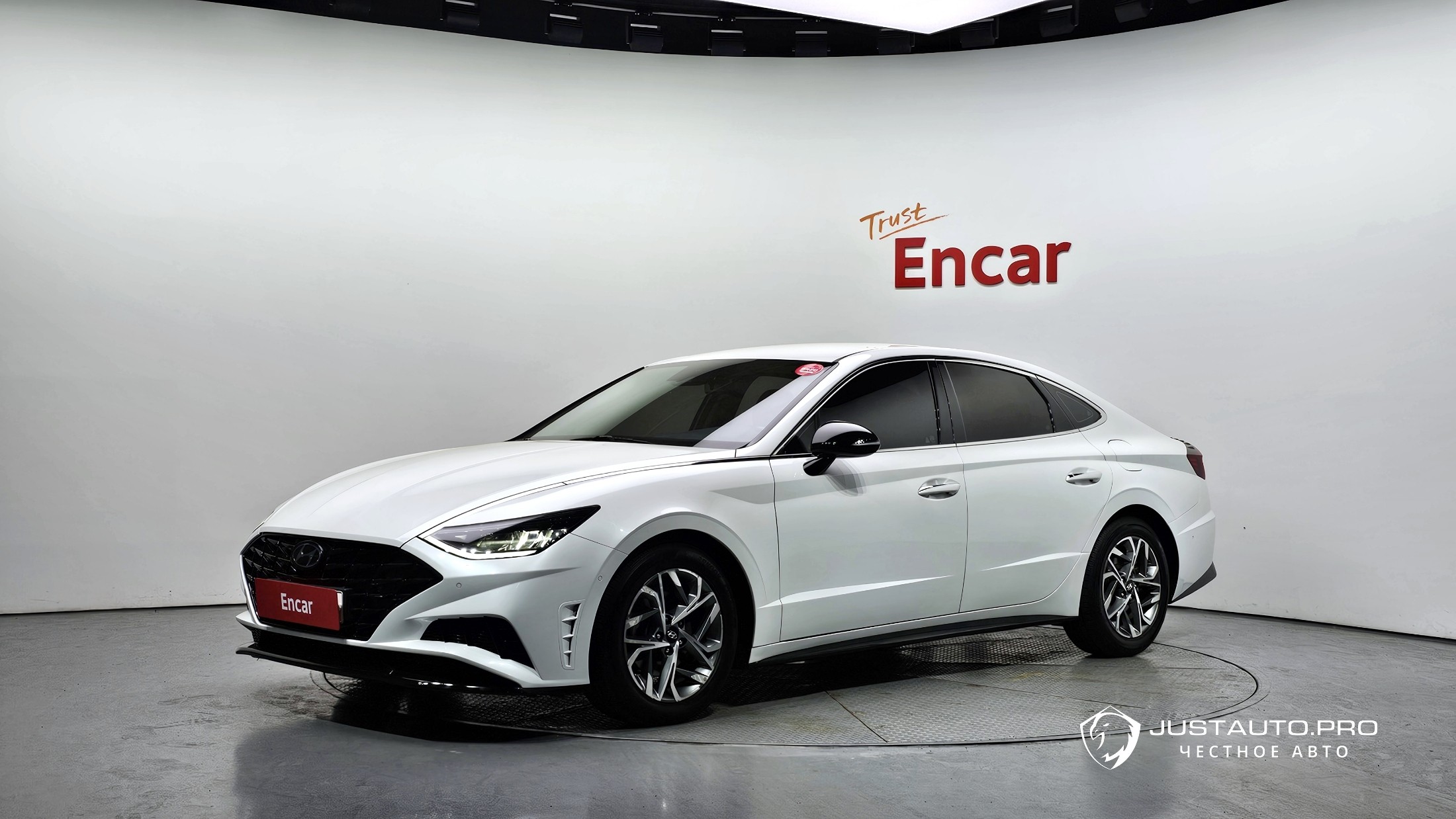 Автомобиль Hyundai Sonata