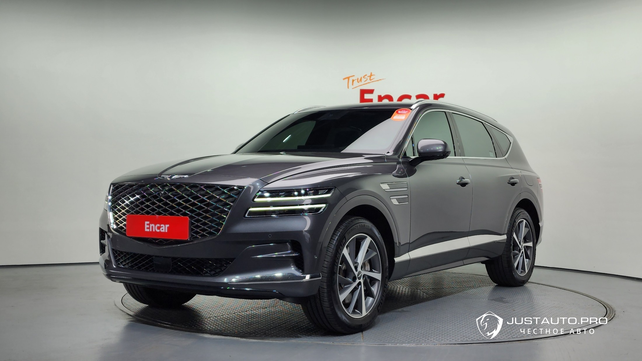 Автомобиль Genesis GV80