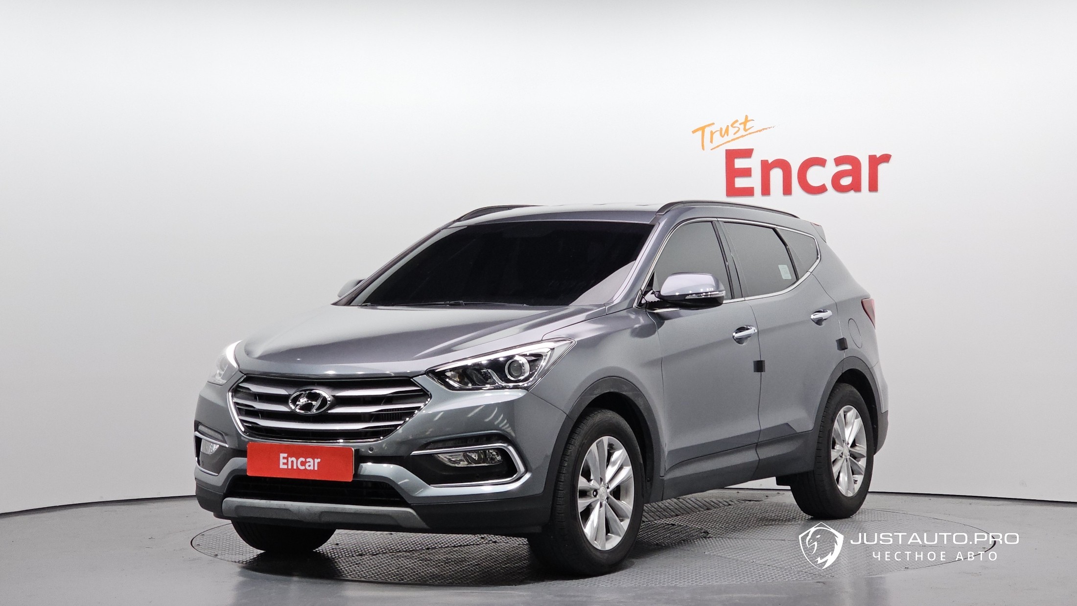 Автомобиль Hyundai Santafe