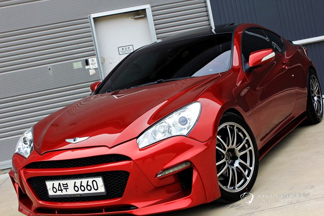 Автомобиль Hyundai Genesis