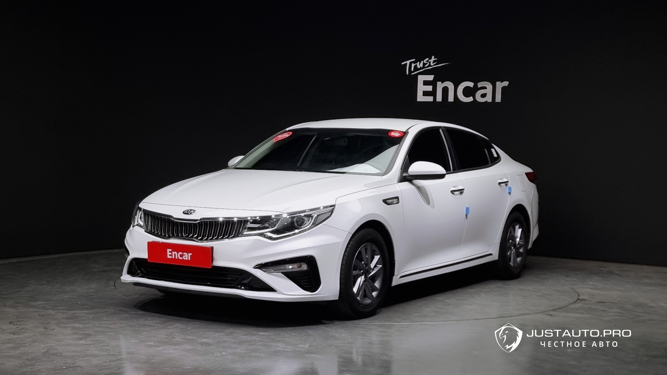 Автомобиль Kia K5