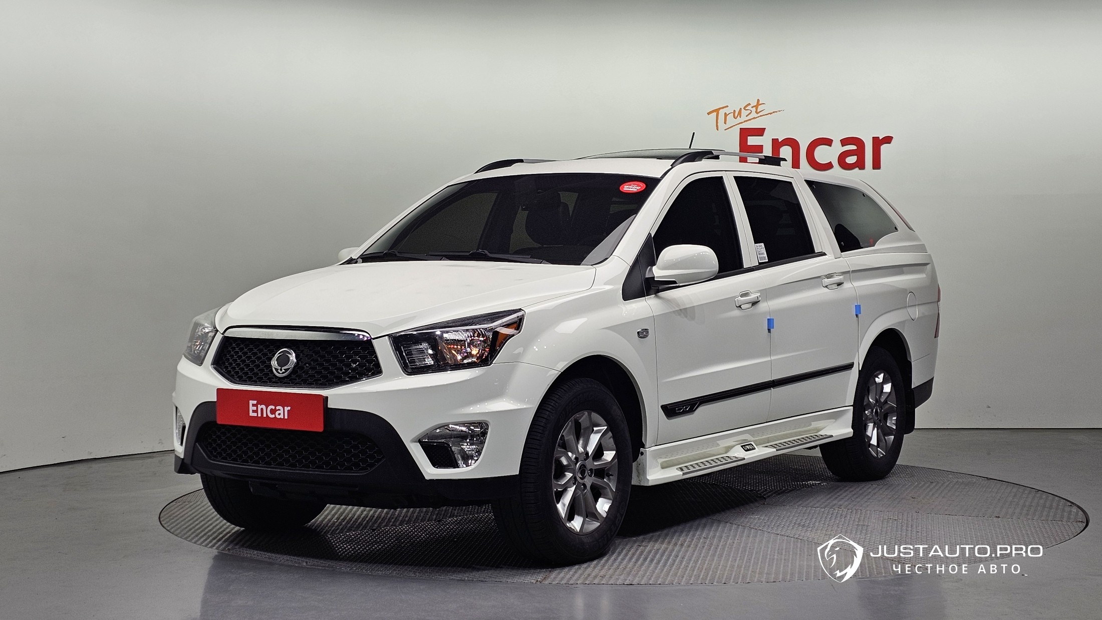 Автомобиль KG_Mobility_Ssangyong KORANDO