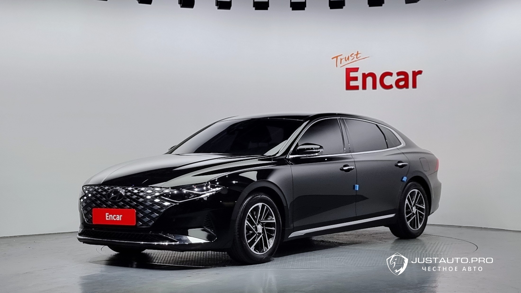 Автомобиль Hyundai Grandeur