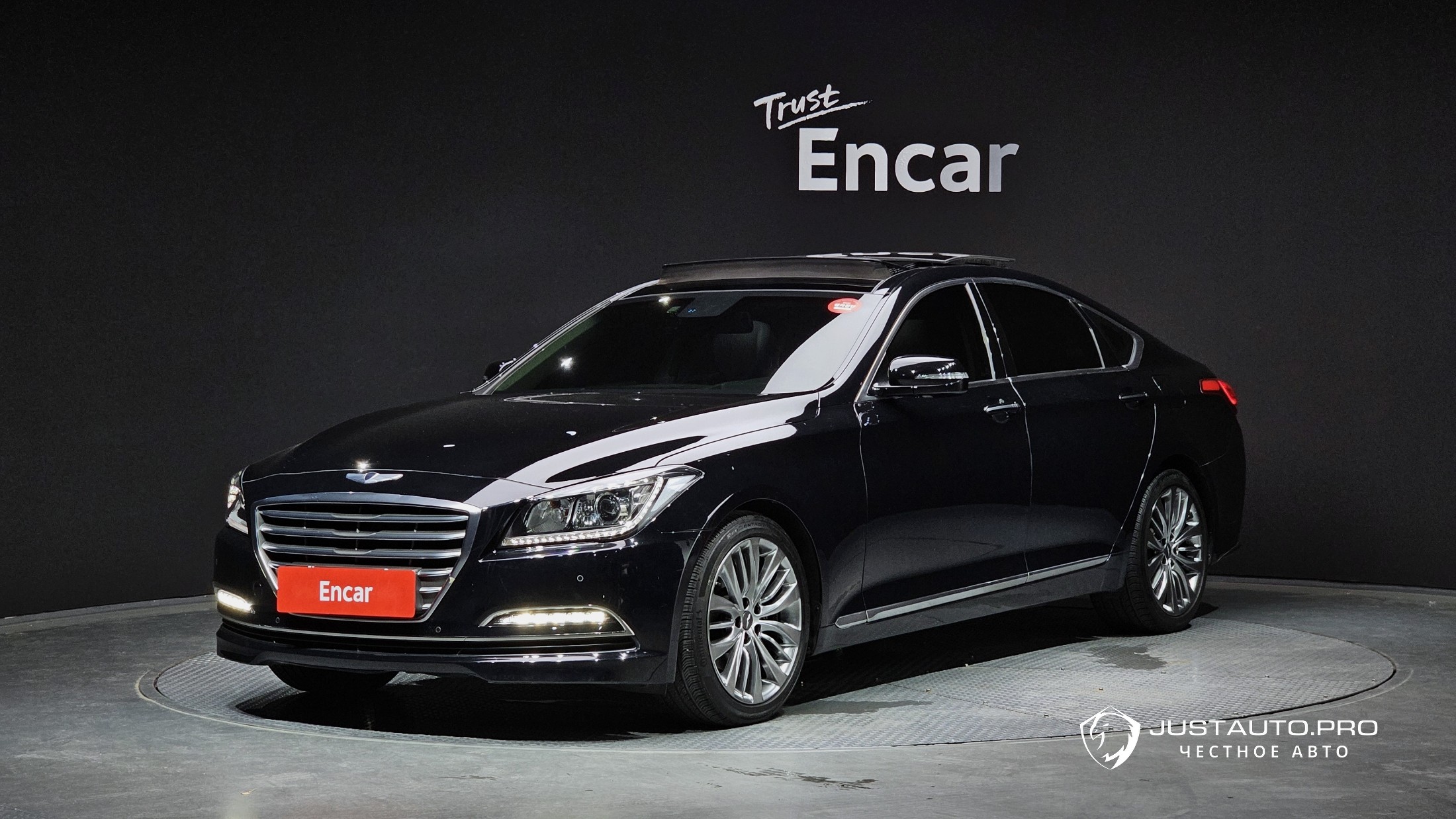 Автомобиль Hyundai Genesis