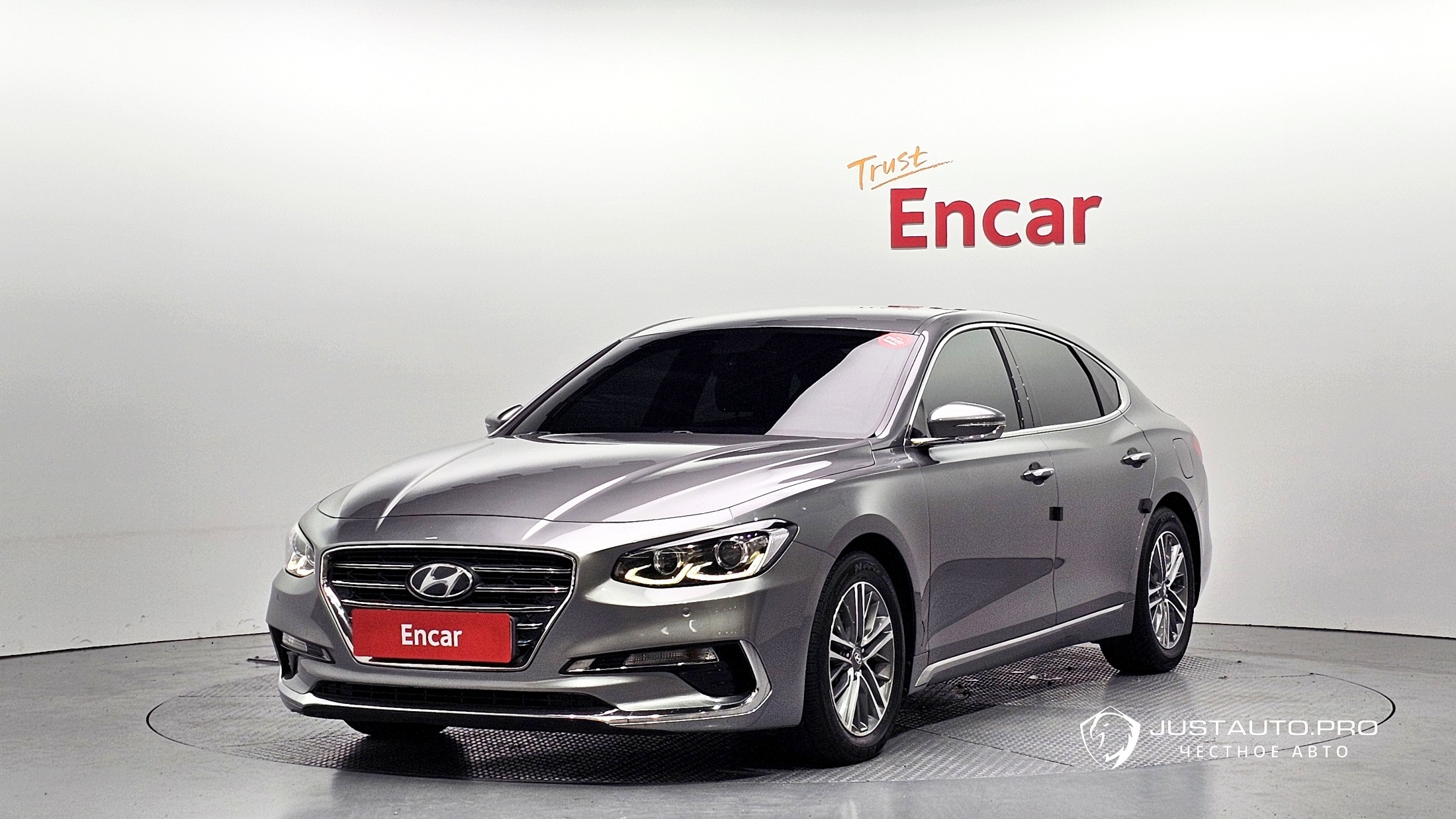 Автомобиль Hyundai Grandeur