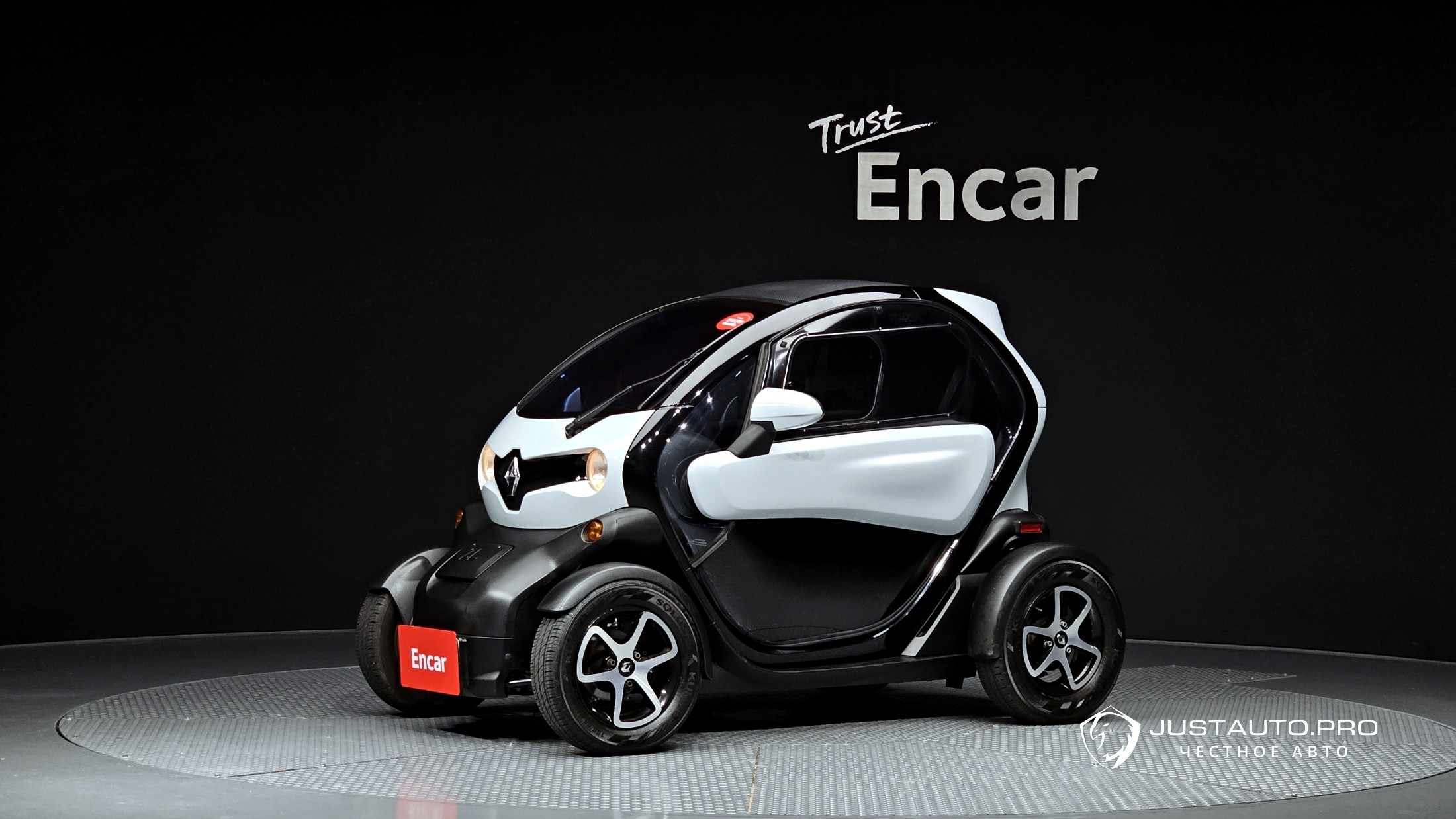 Автомобиль Renault-KoreaSamsung Twizy