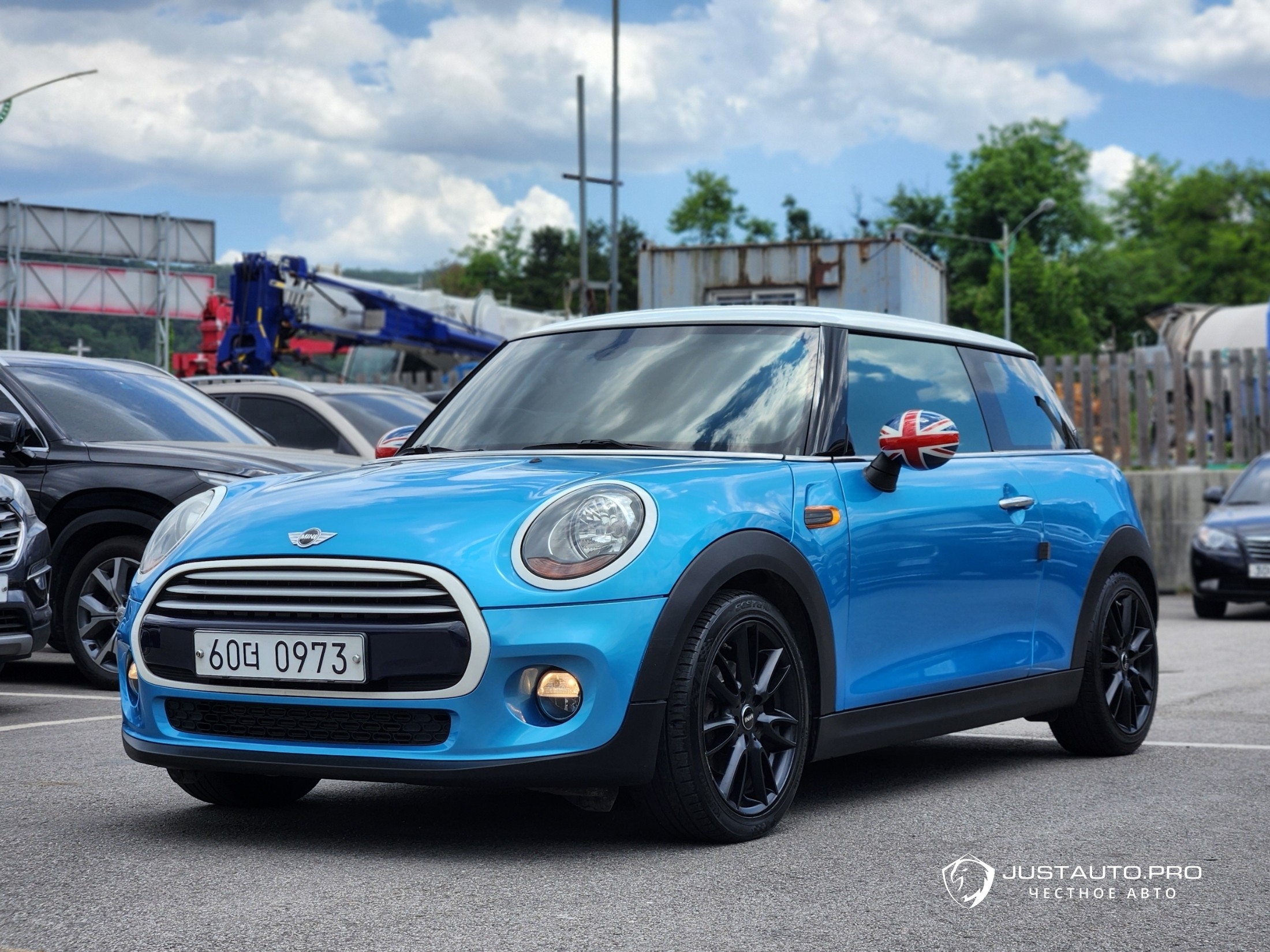 Автомобиль Mini Cooper