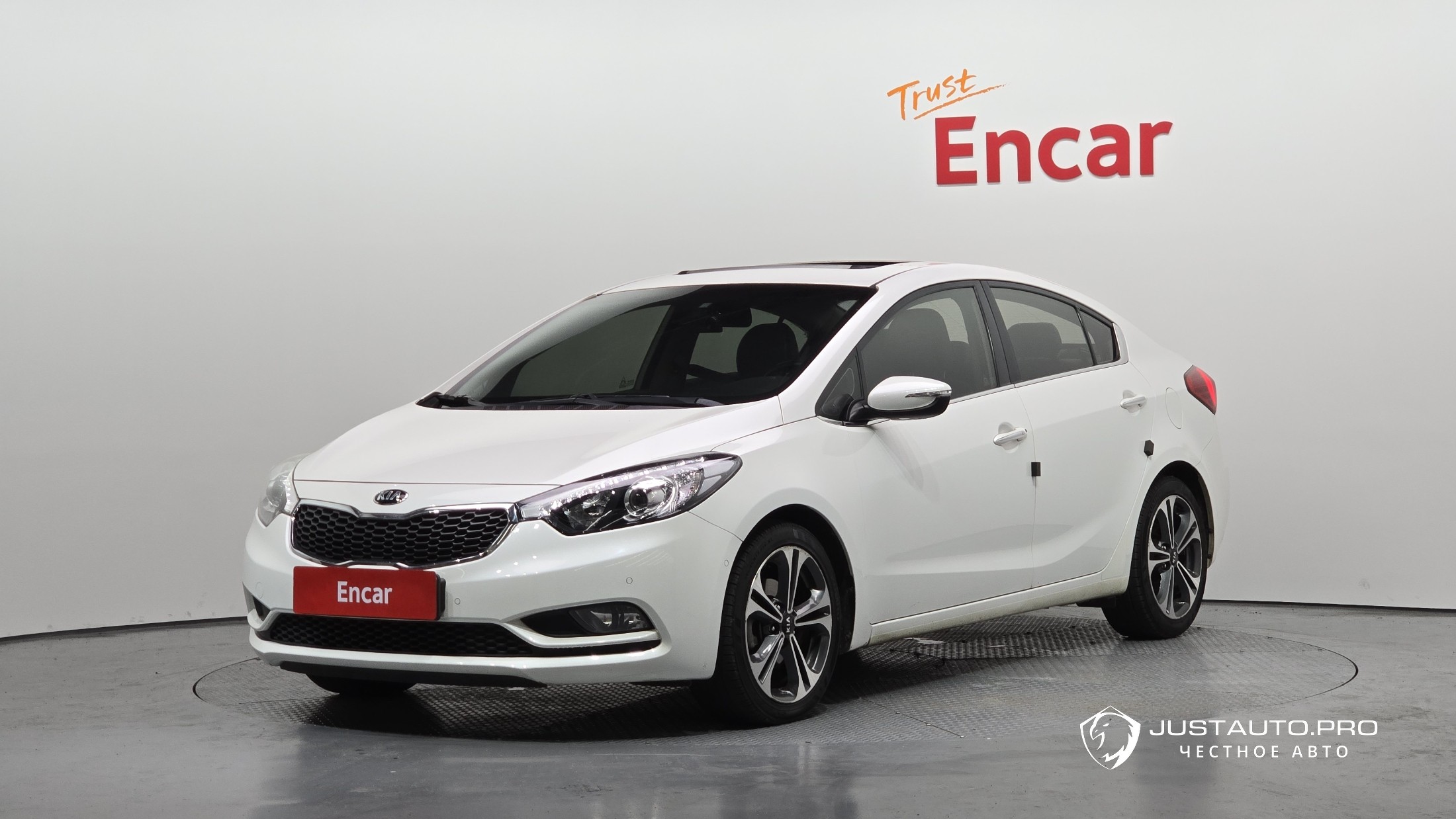Автомобиль Kia K3