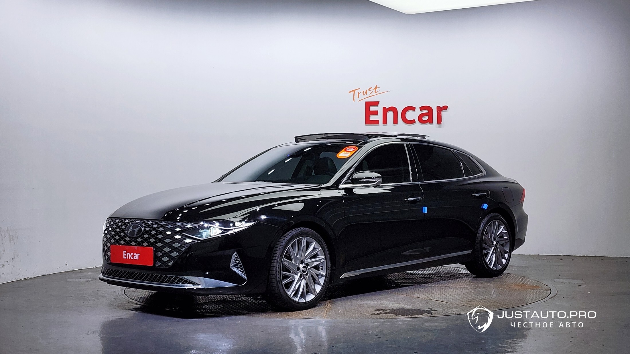 Автомобиль Hyundai Grandeur