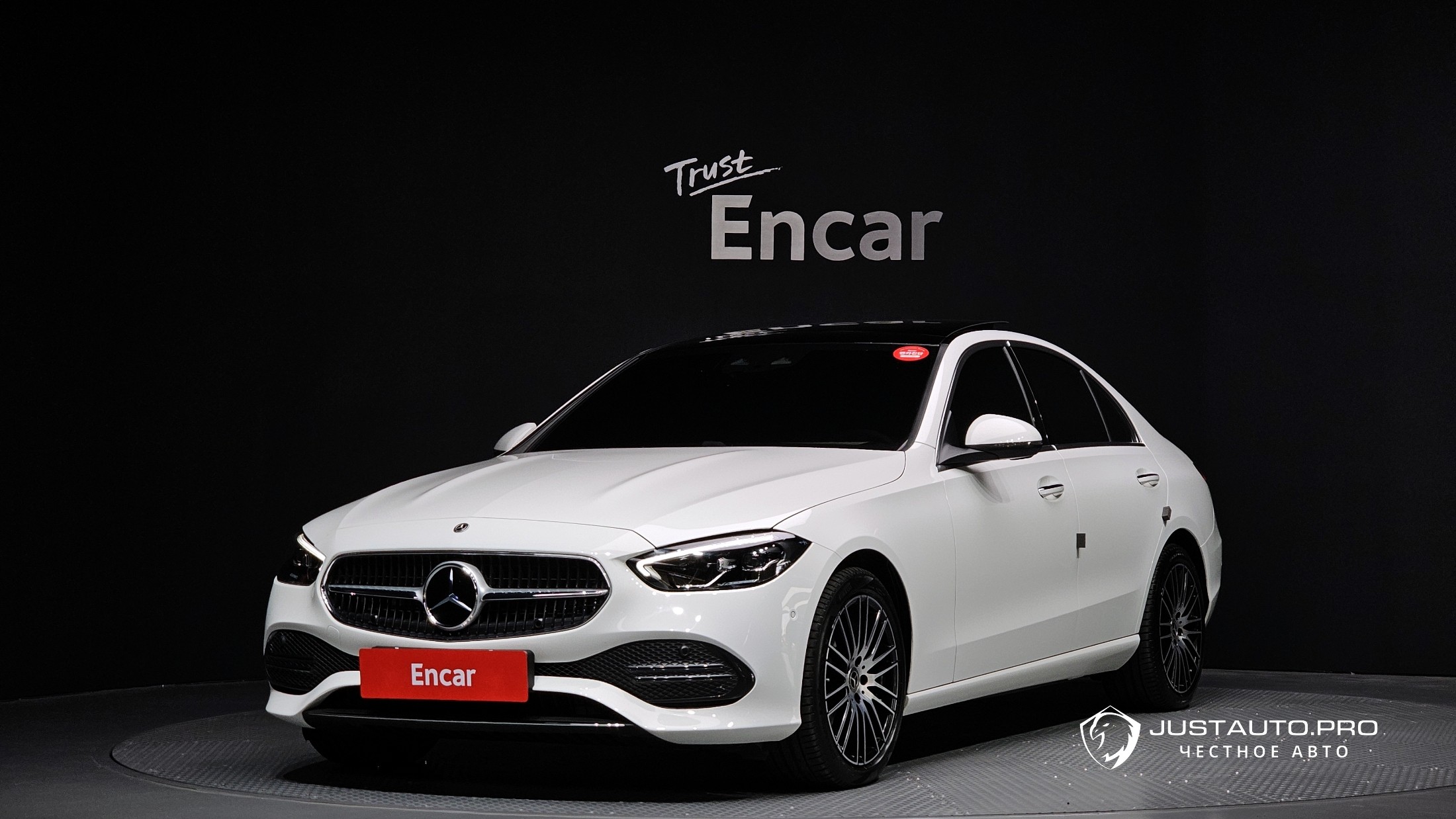 Автомобиль Mercedes-Benz C-Class