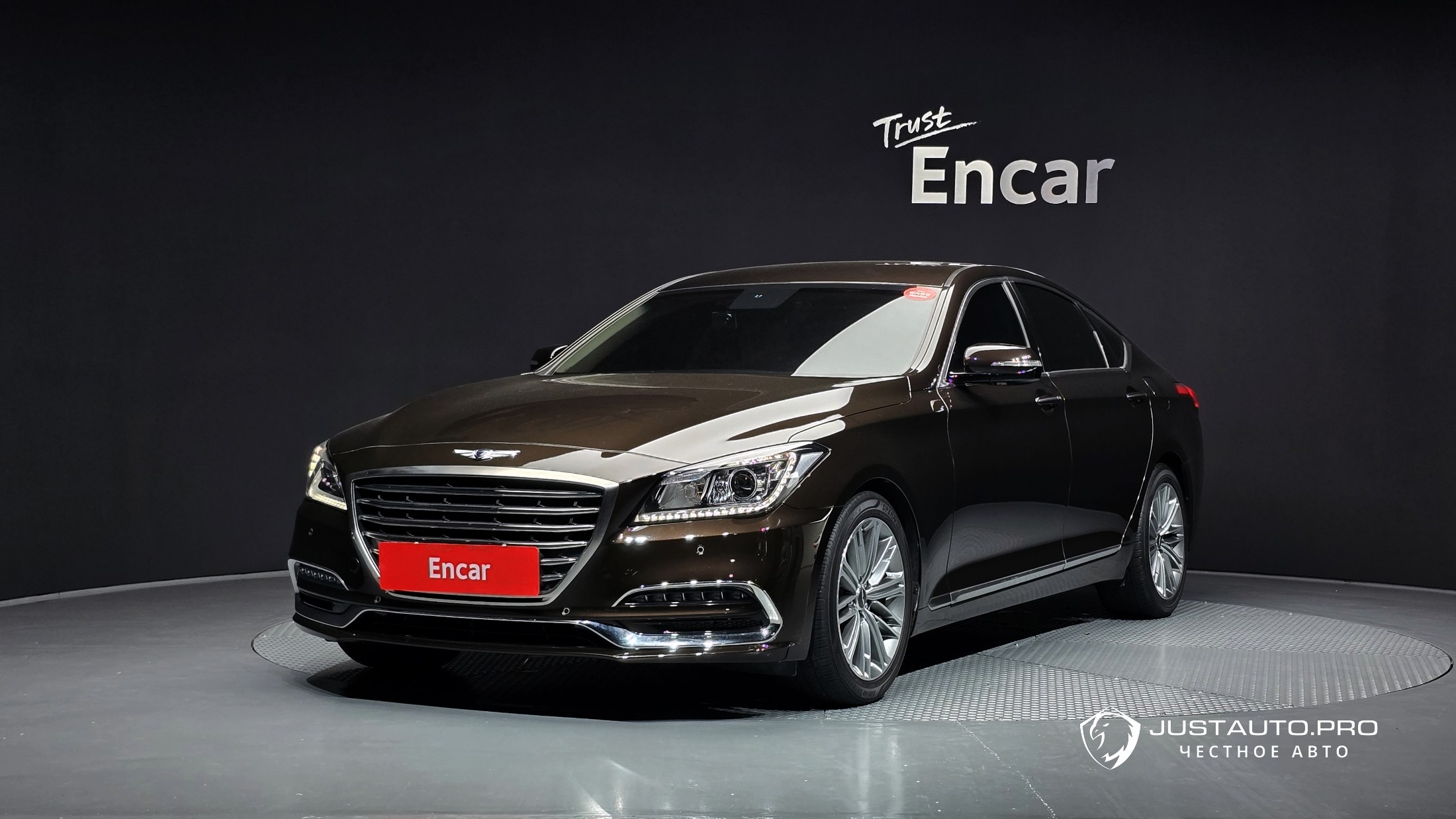 Автомобиль Genesis G80