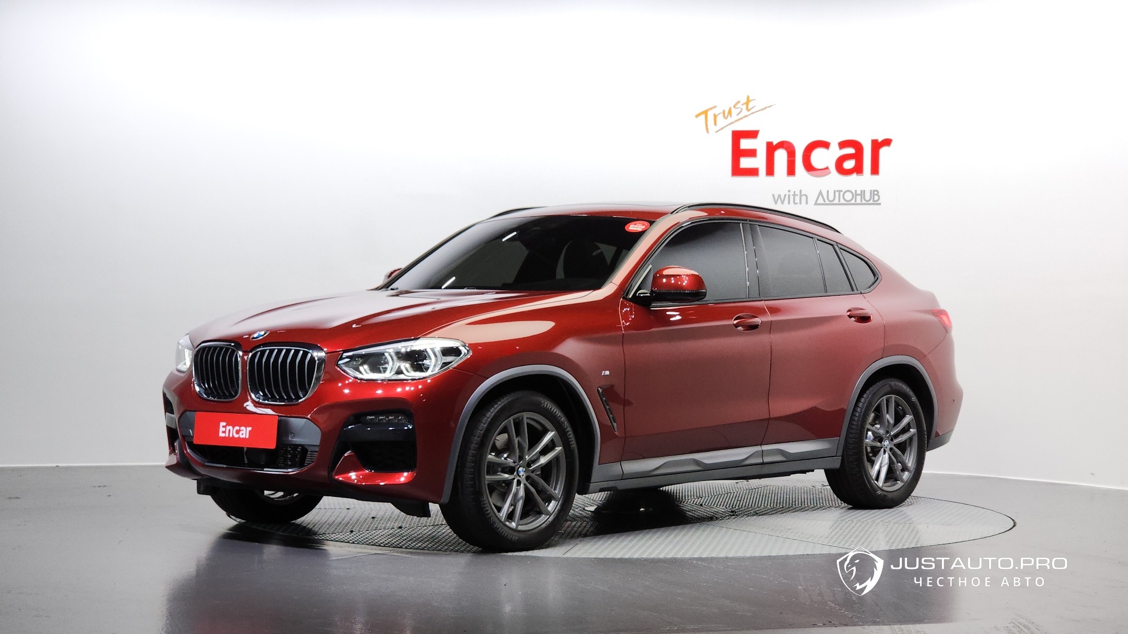 Автомобиль BMW X4