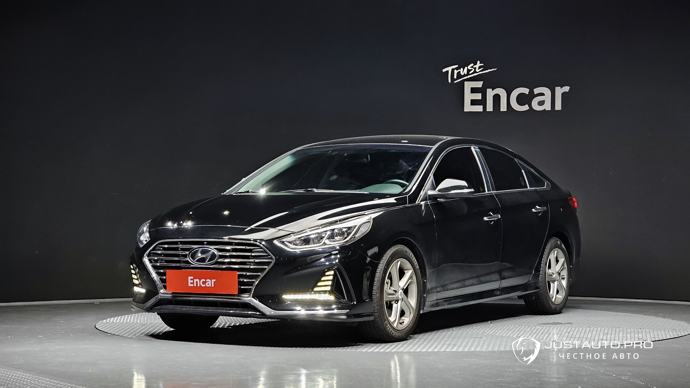 Автомобиль Hyundai Sonata