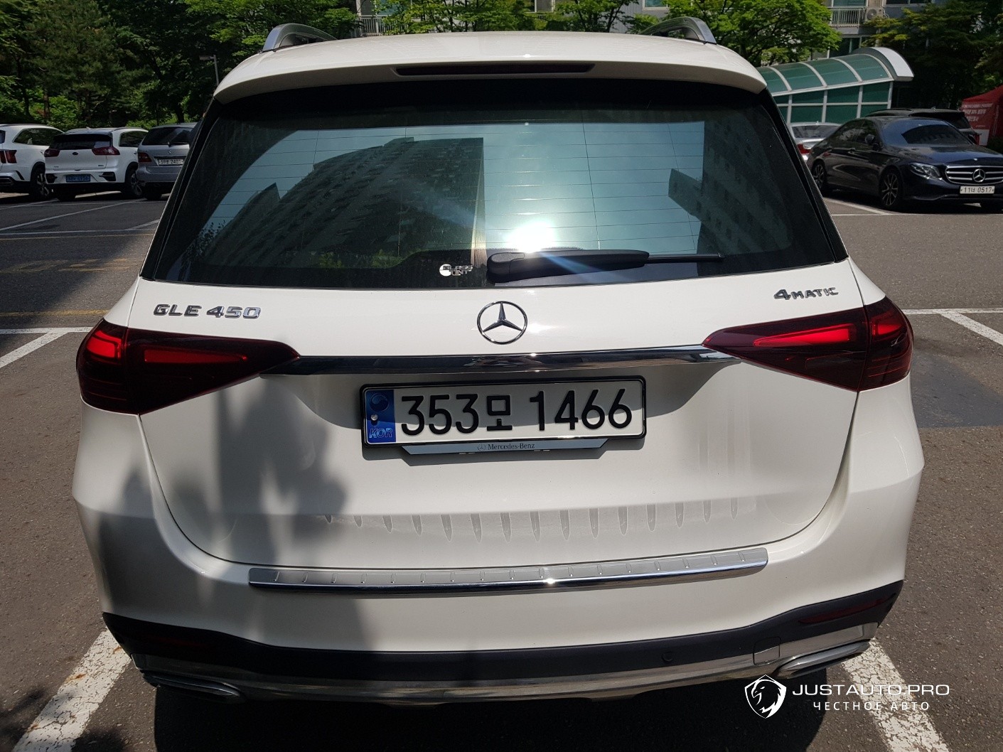 Автомобиль Mercedes-Benz GLE-Class