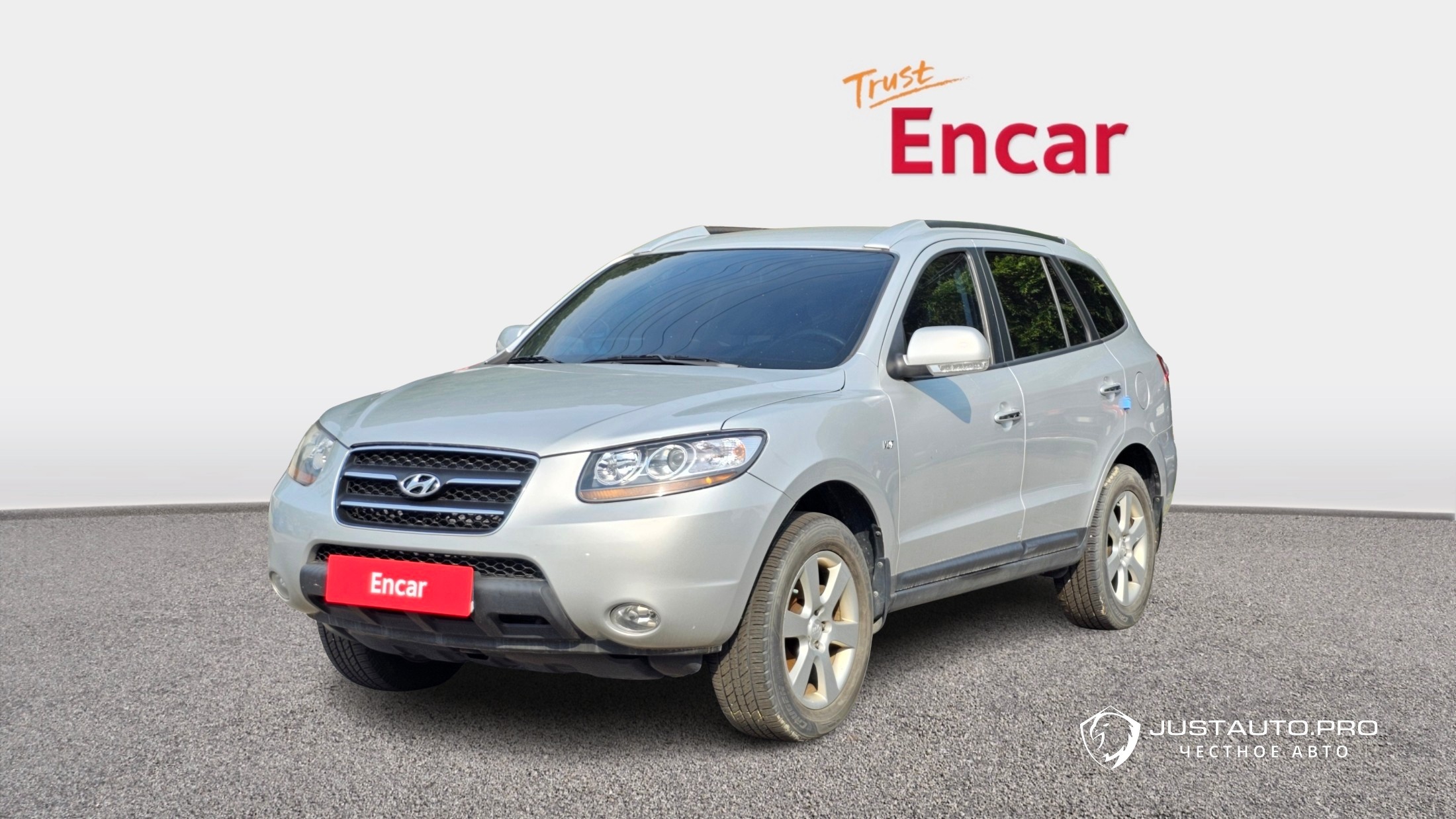 Автомобиль Hyundai Santafe