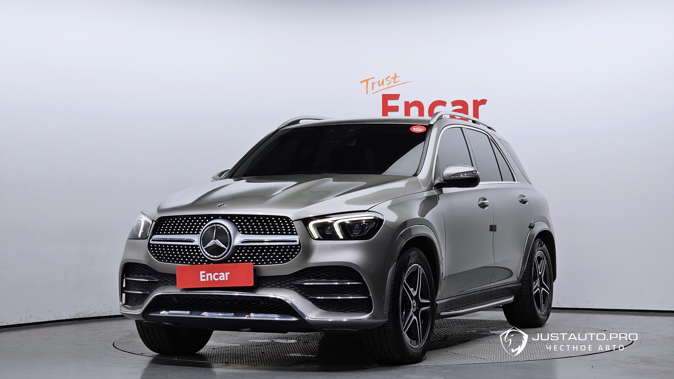 Автомобиль Mercedes-Benz GLE-Class