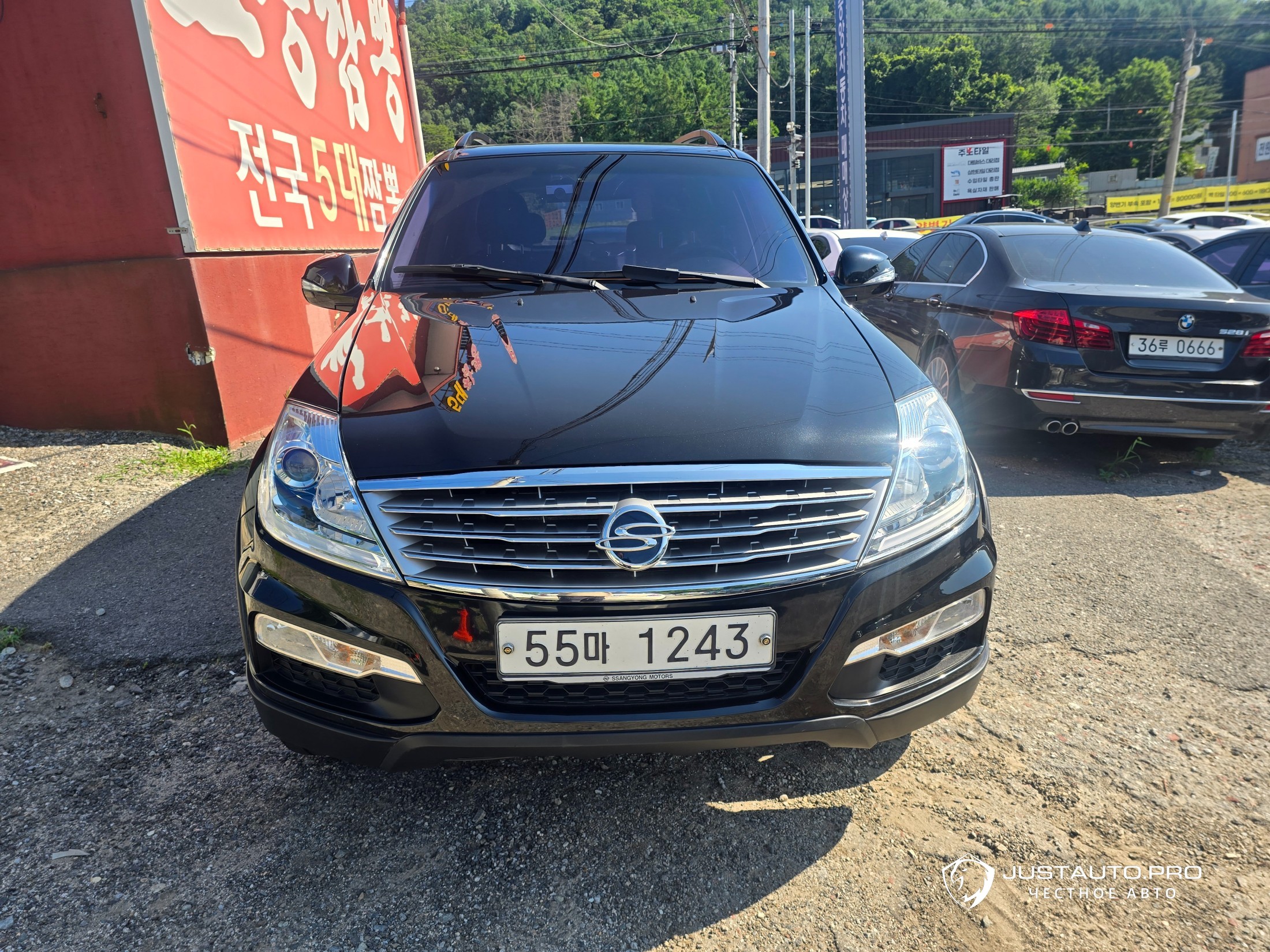 Автомобиль KG_Mobility_Ssangyong Rexton