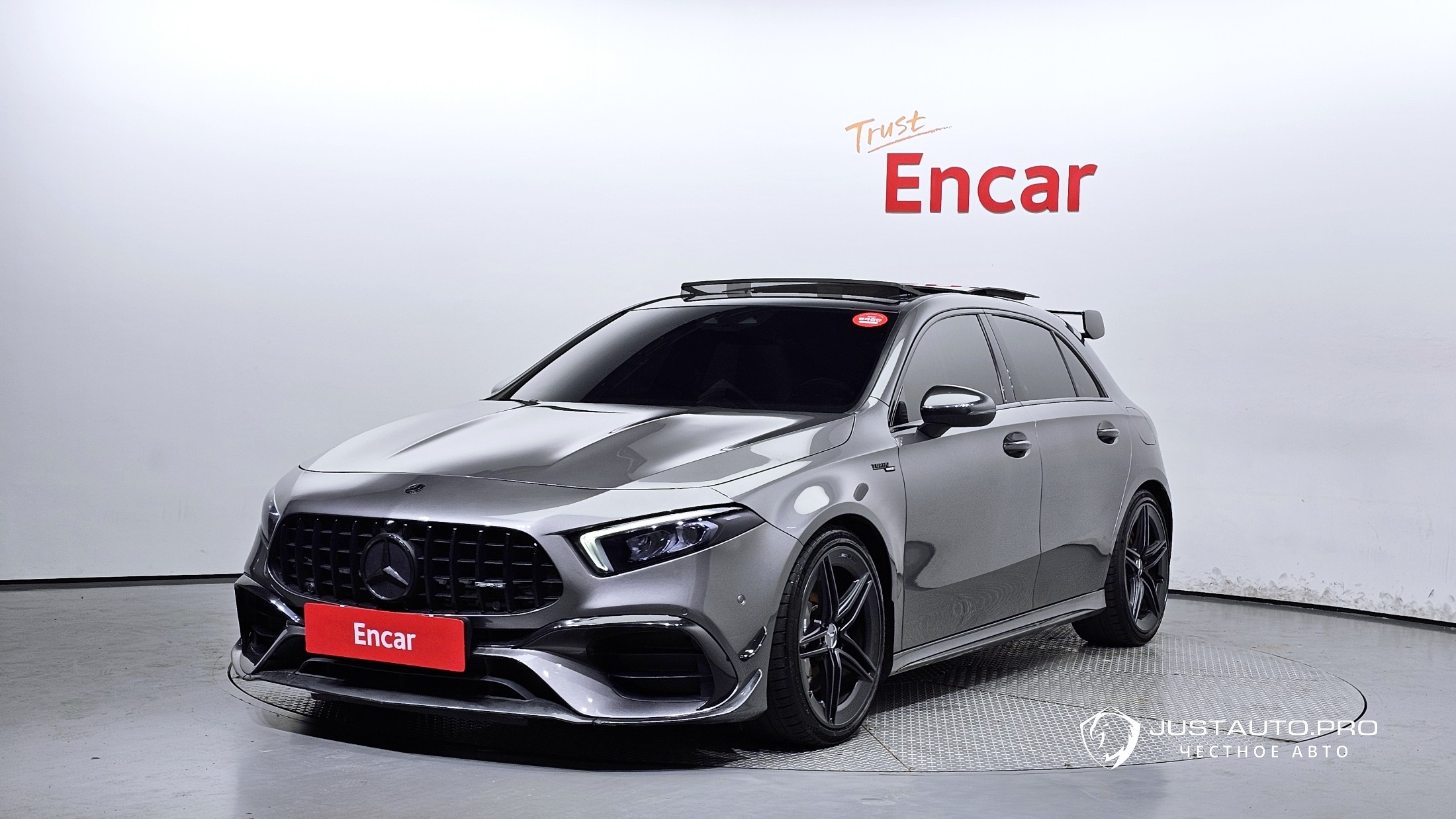 Автомобиль Mercedes-Benz A-Class