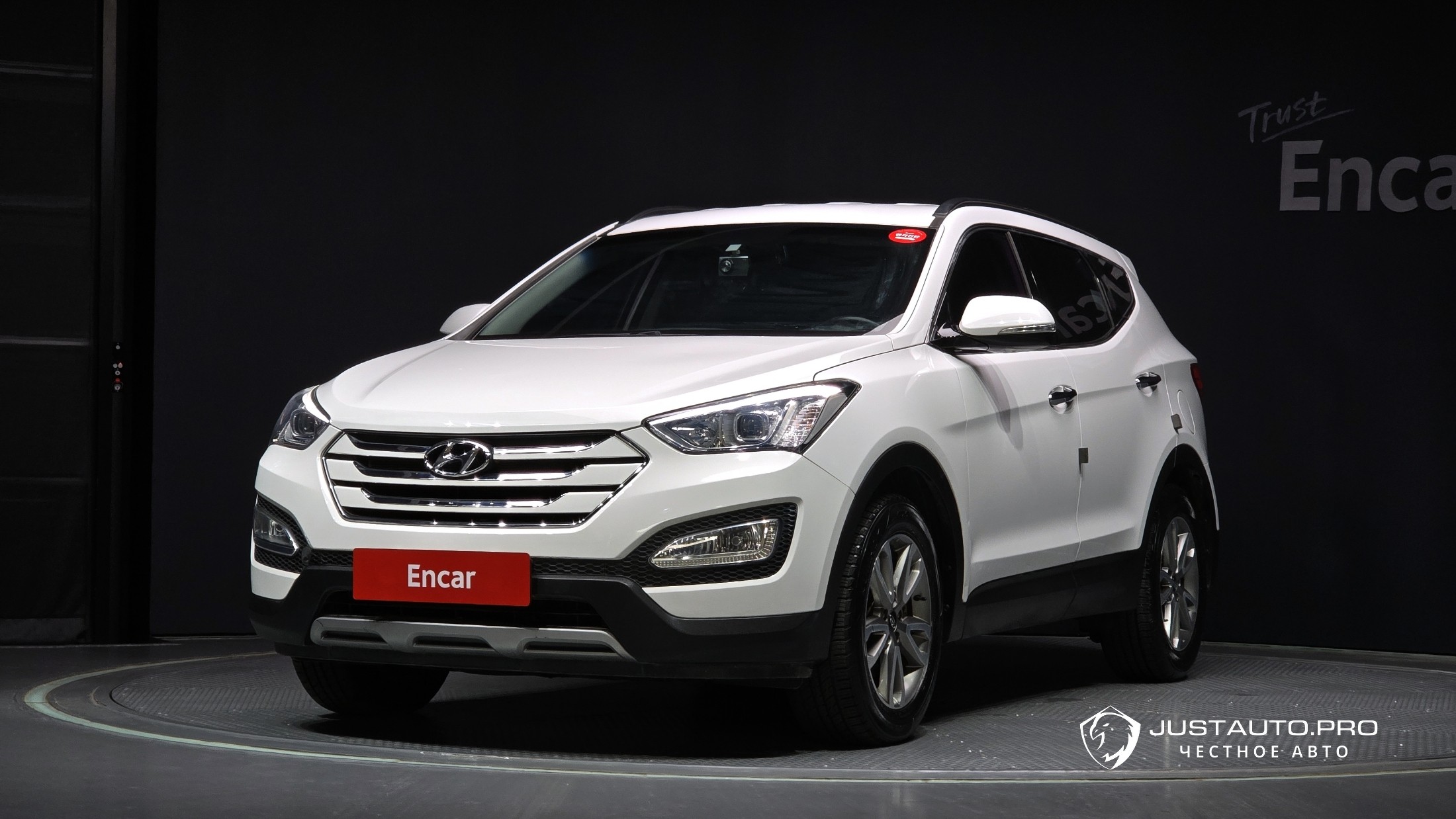 Автомобиль Hyundai Santafe
