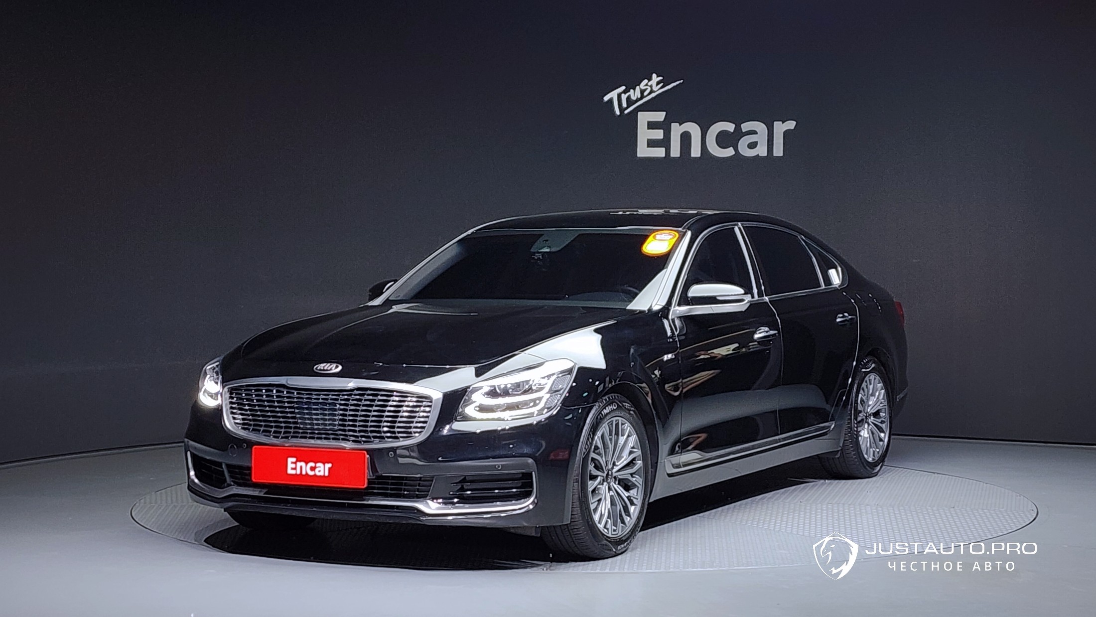 Автомобиль Kia K9