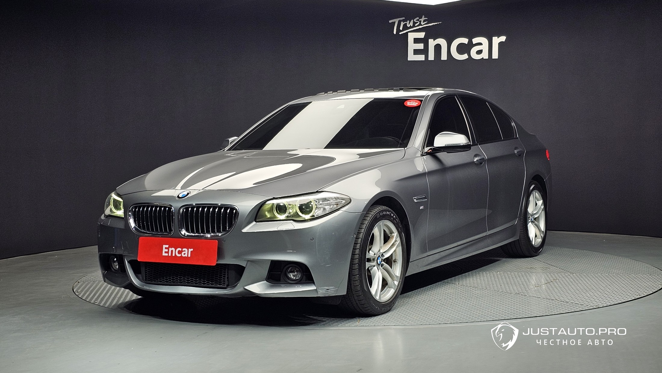Автомобиль BMW 5-Series