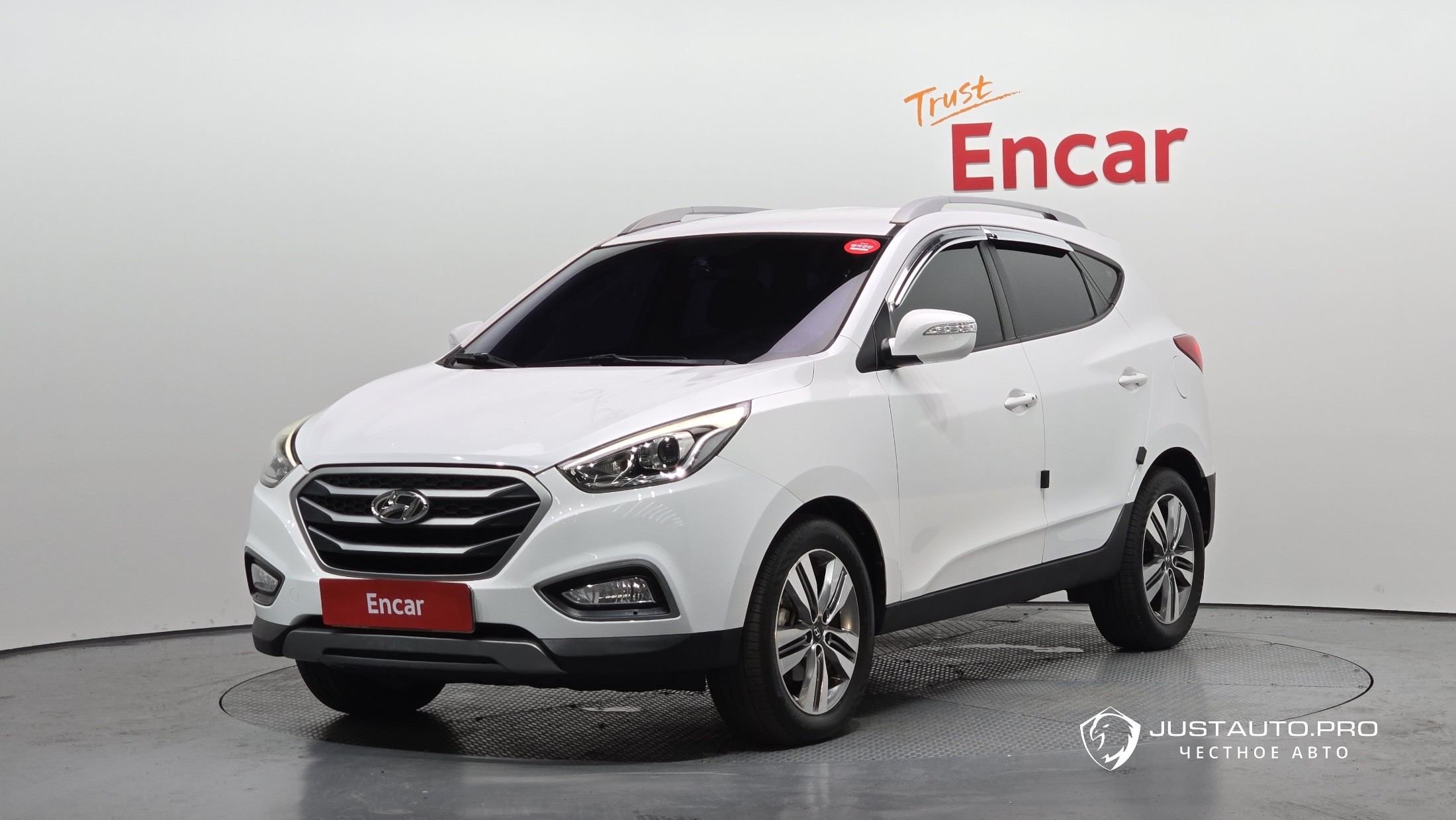 Автомобиль Hyundai Tucson