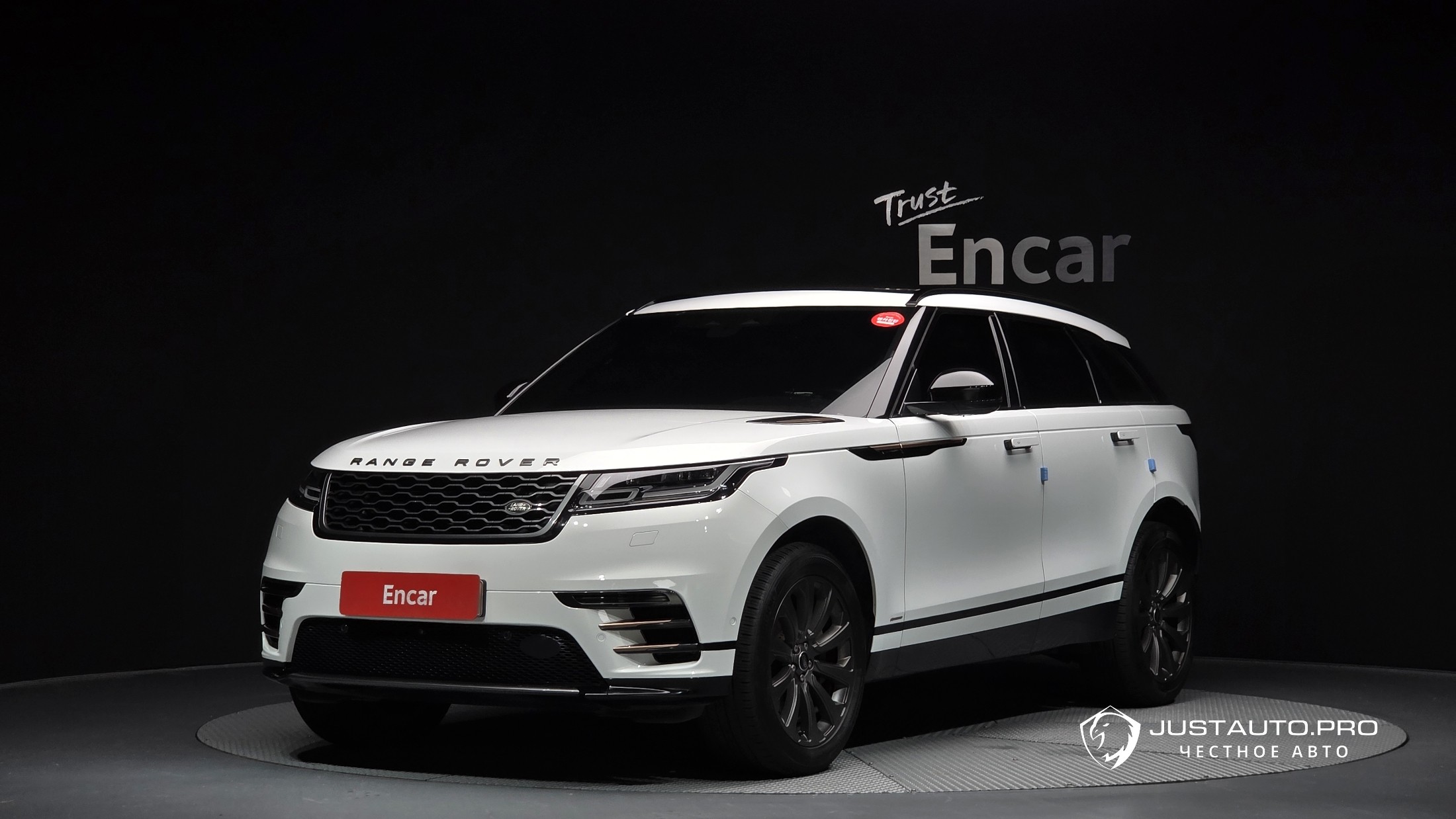 Автомобиль Land Rover Range Rover Velar