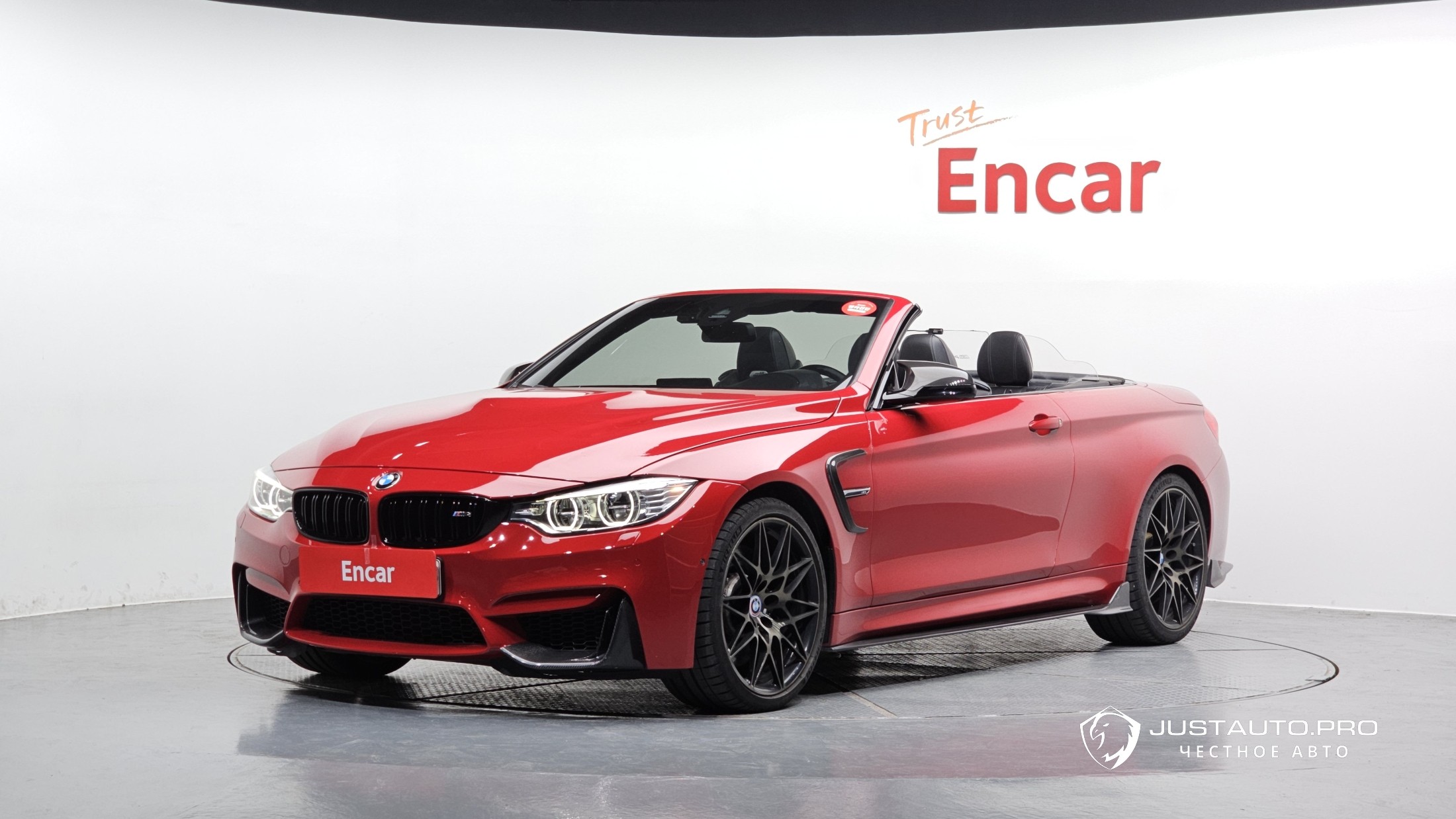 Автомобиль BMW M4