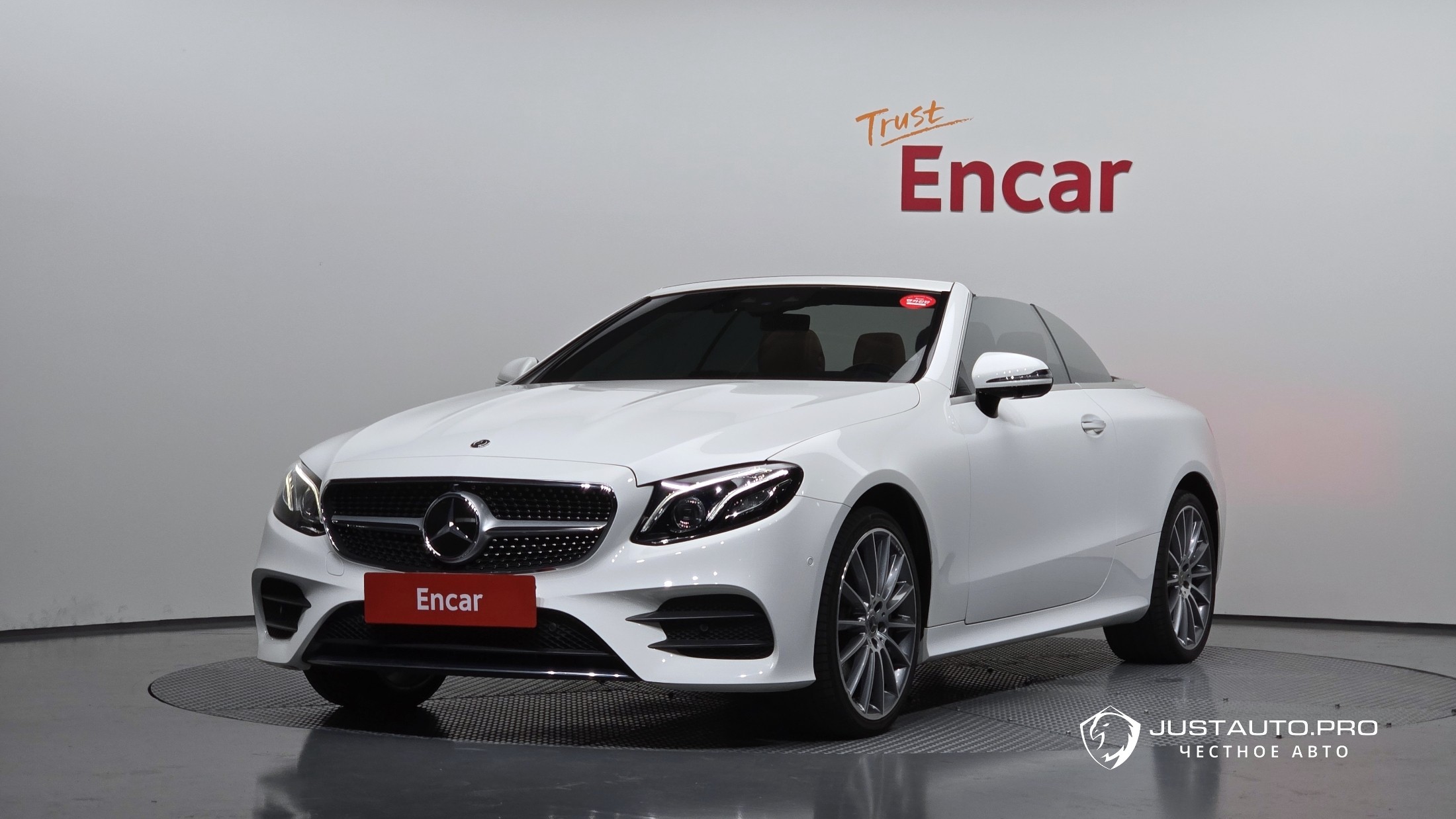 Автомобиль Mercedes-Benz E-Class