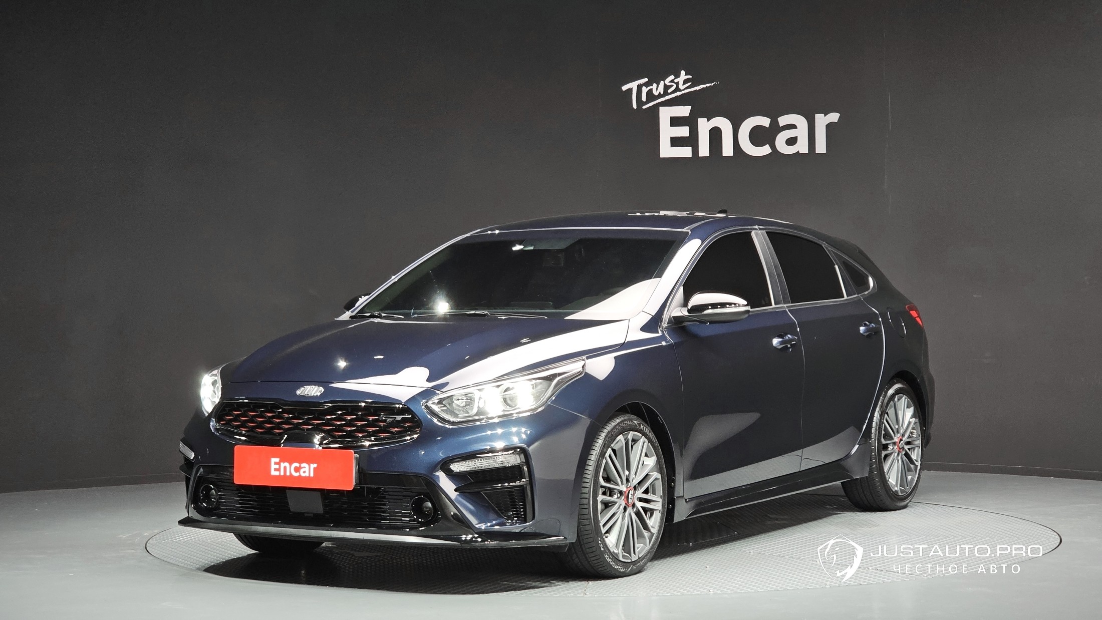 Автомобиль Kia K3