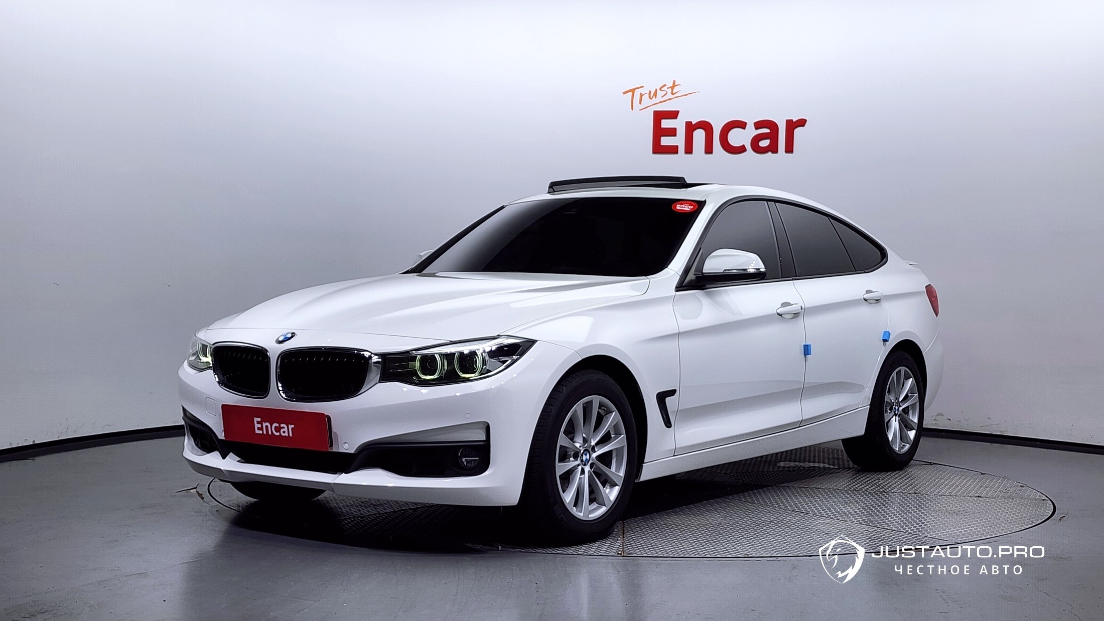 Автомобиль BMW Gran Turismo