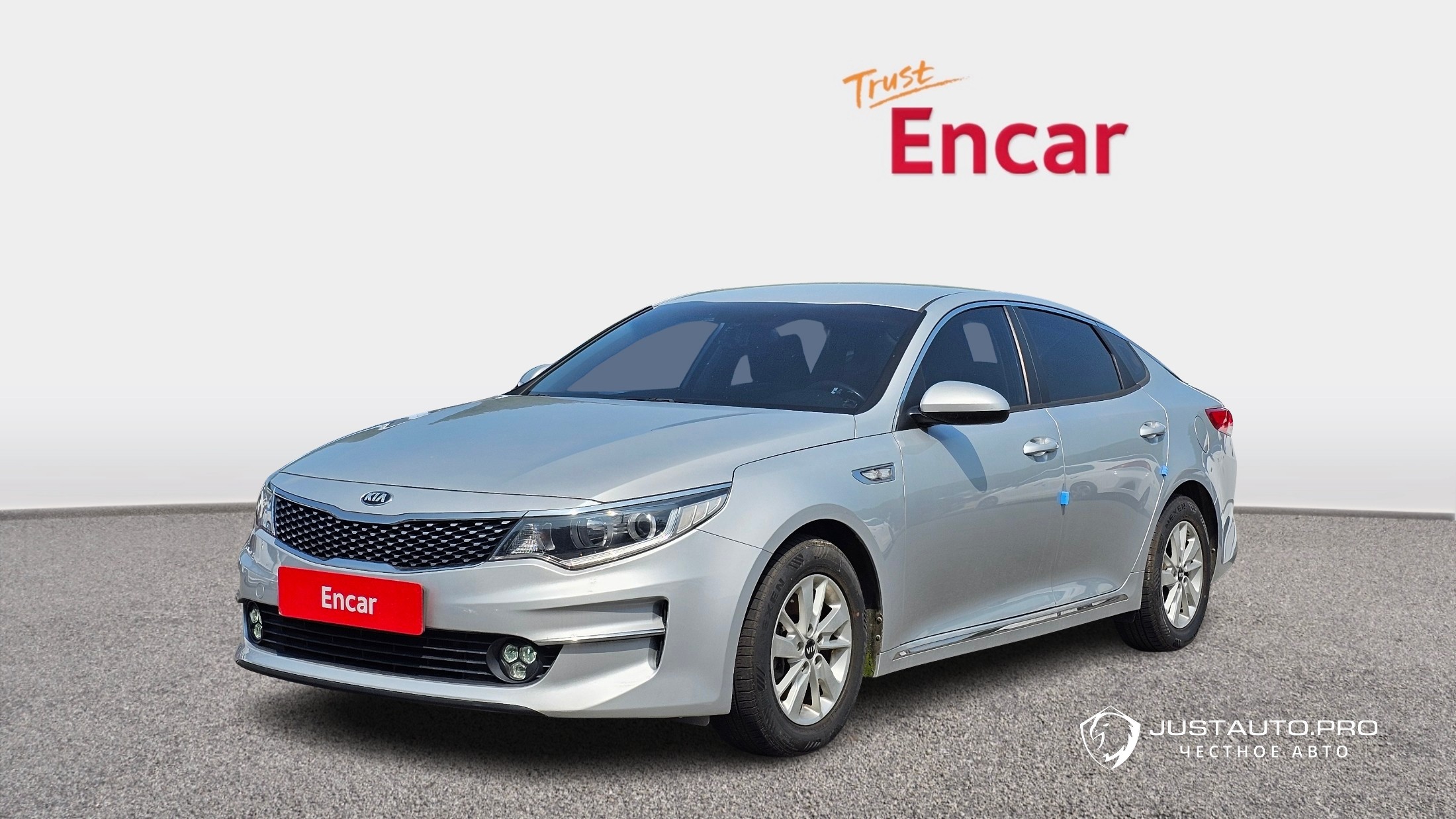Автомобиль Kia K5