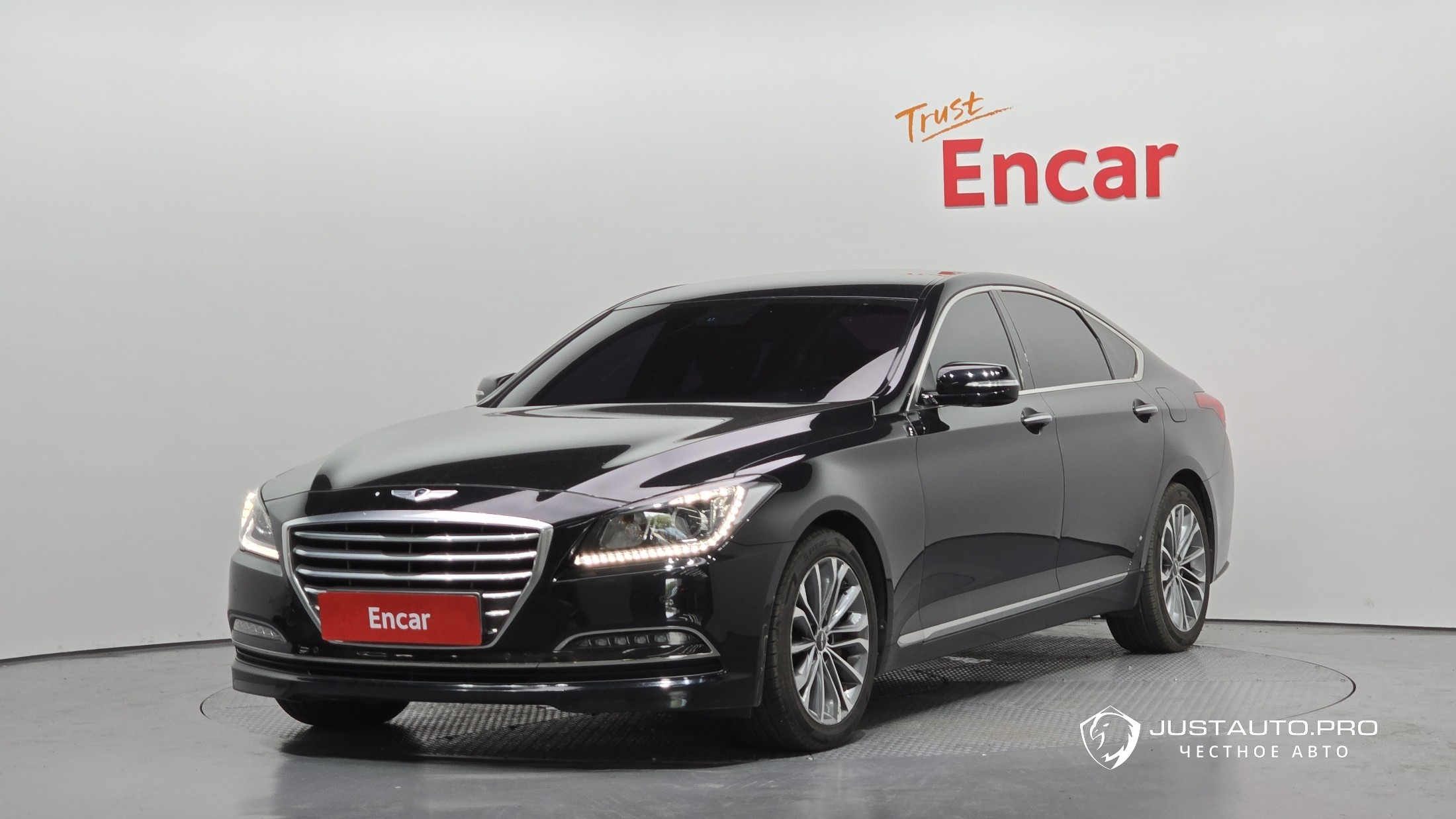 Автомобиль Hyundai Genesis