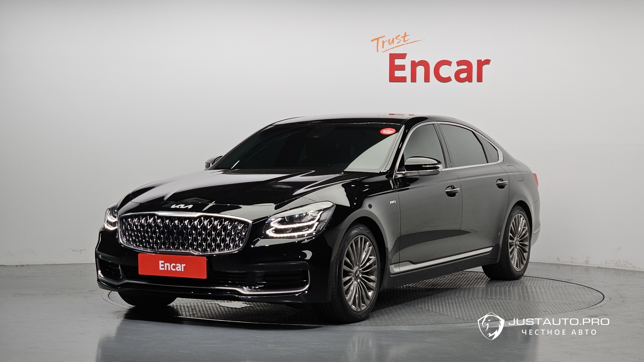 Автомобиль Kia K9