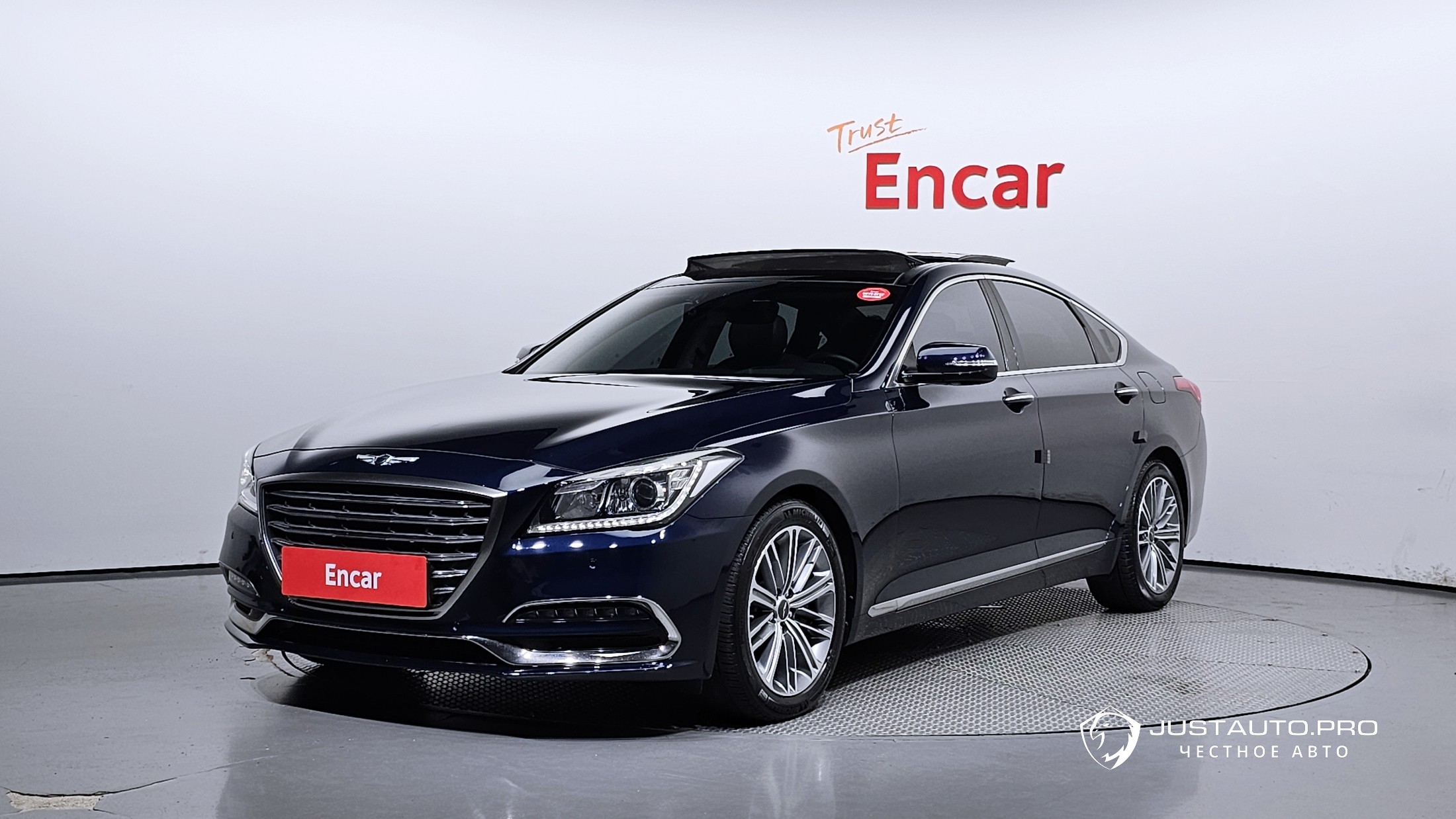 Автомобиль Genesis G80