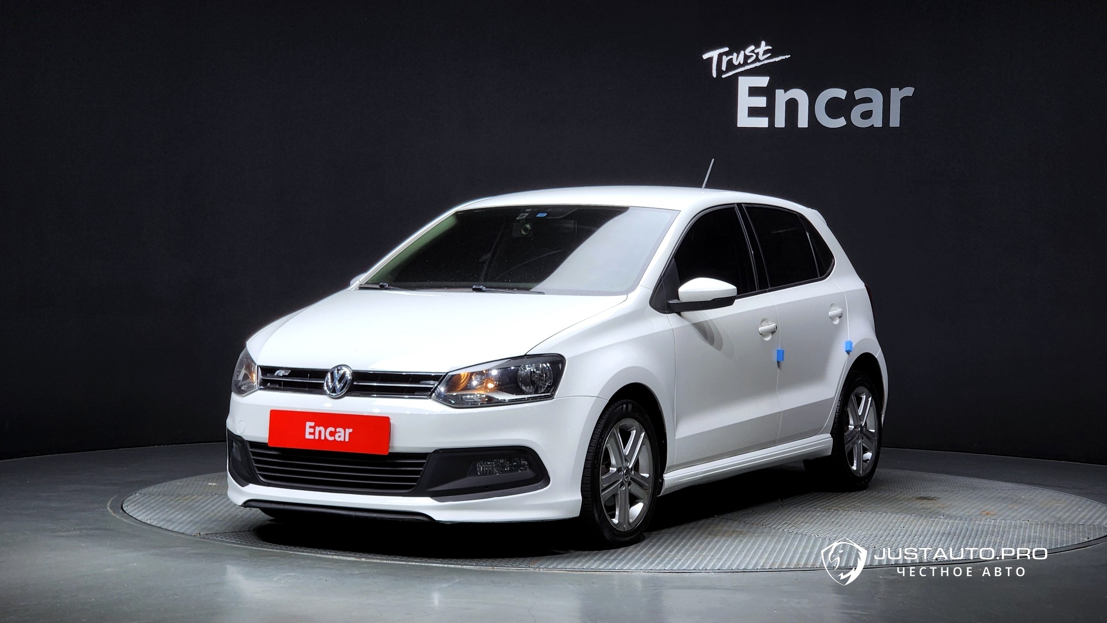 Автомобиль Volkswagen Polo