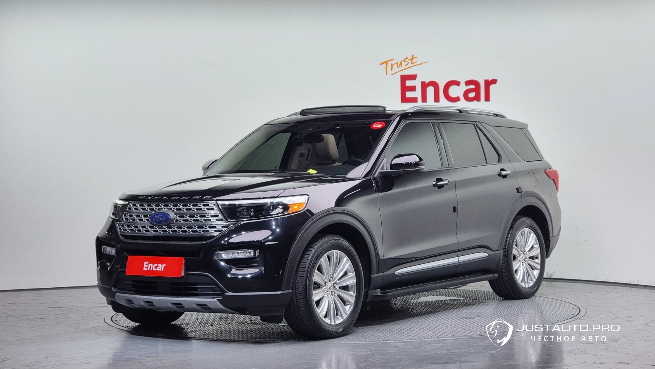 Автомобиль Ford Explorer