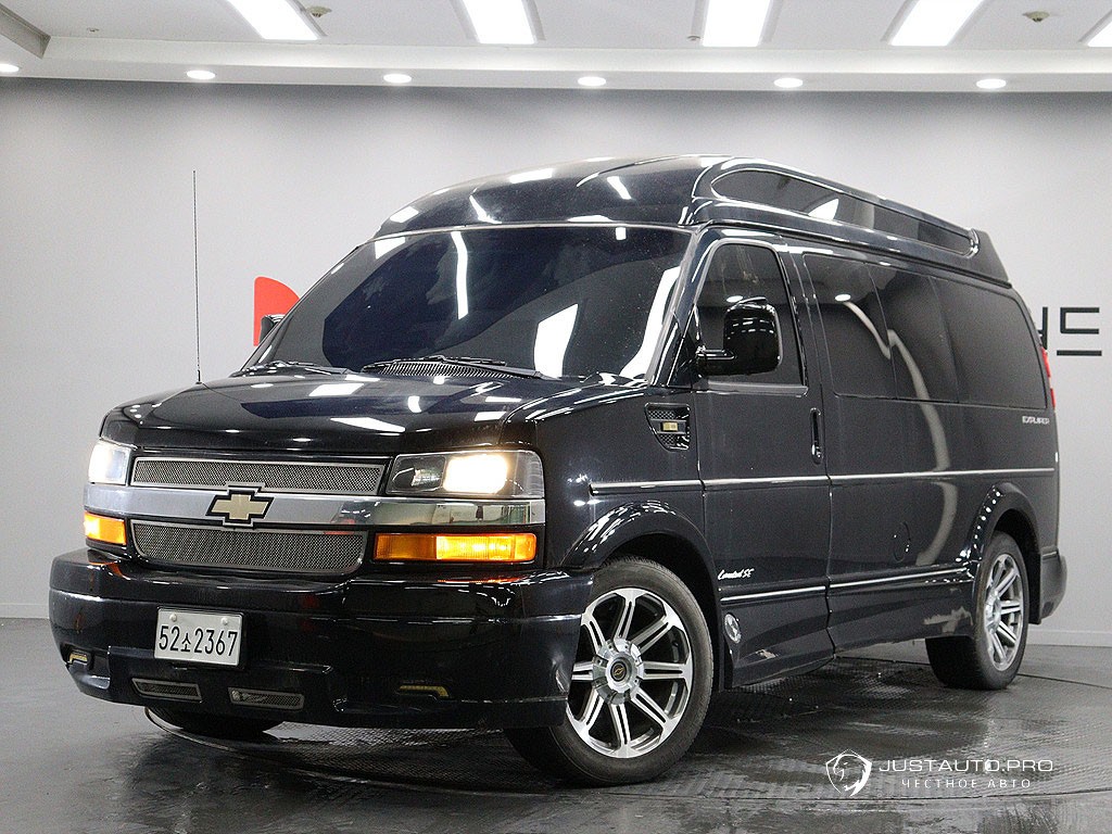 Автомобиль Chevrolet Express Van